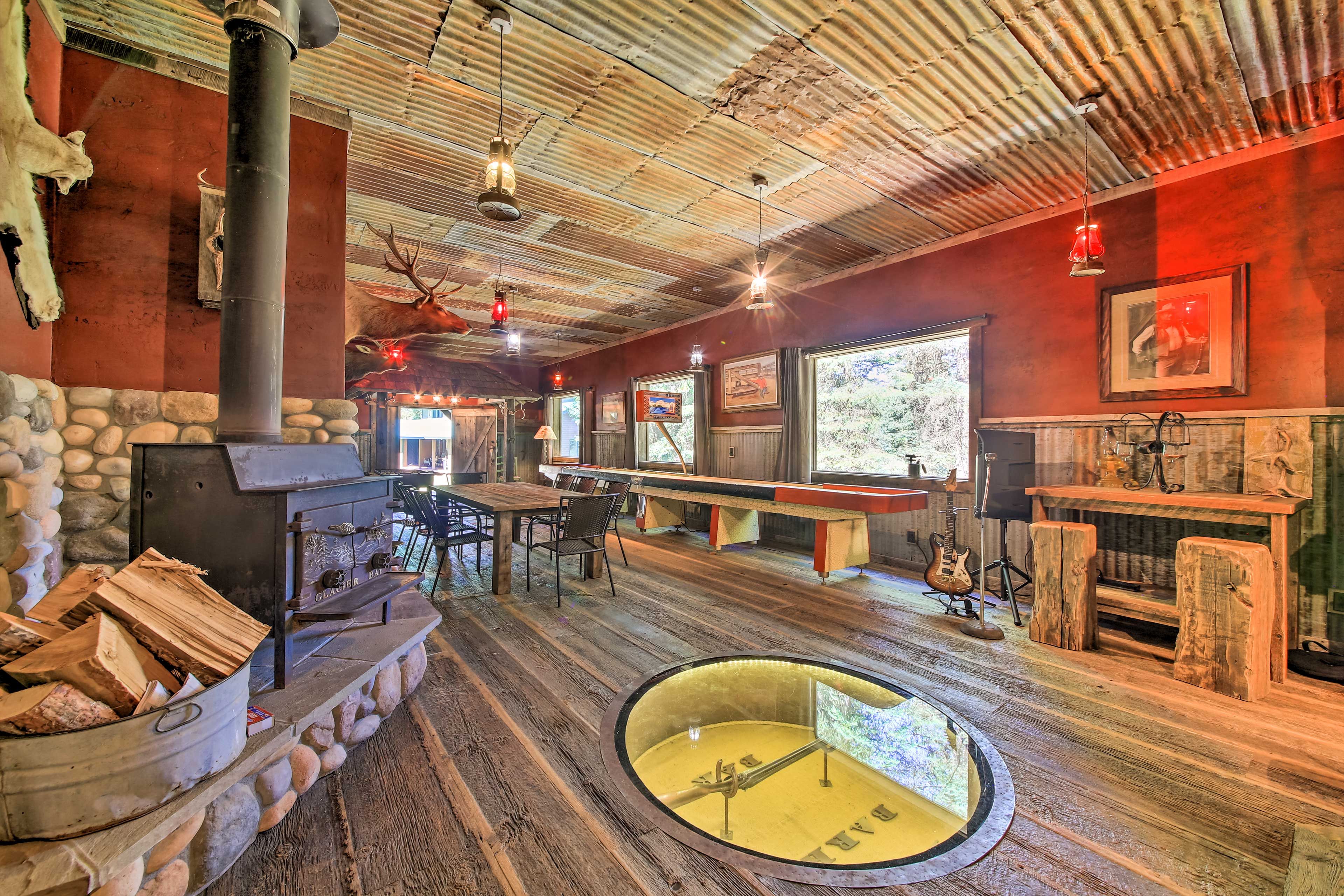 'Double Barrel Bar' | Wood-Burning Stove