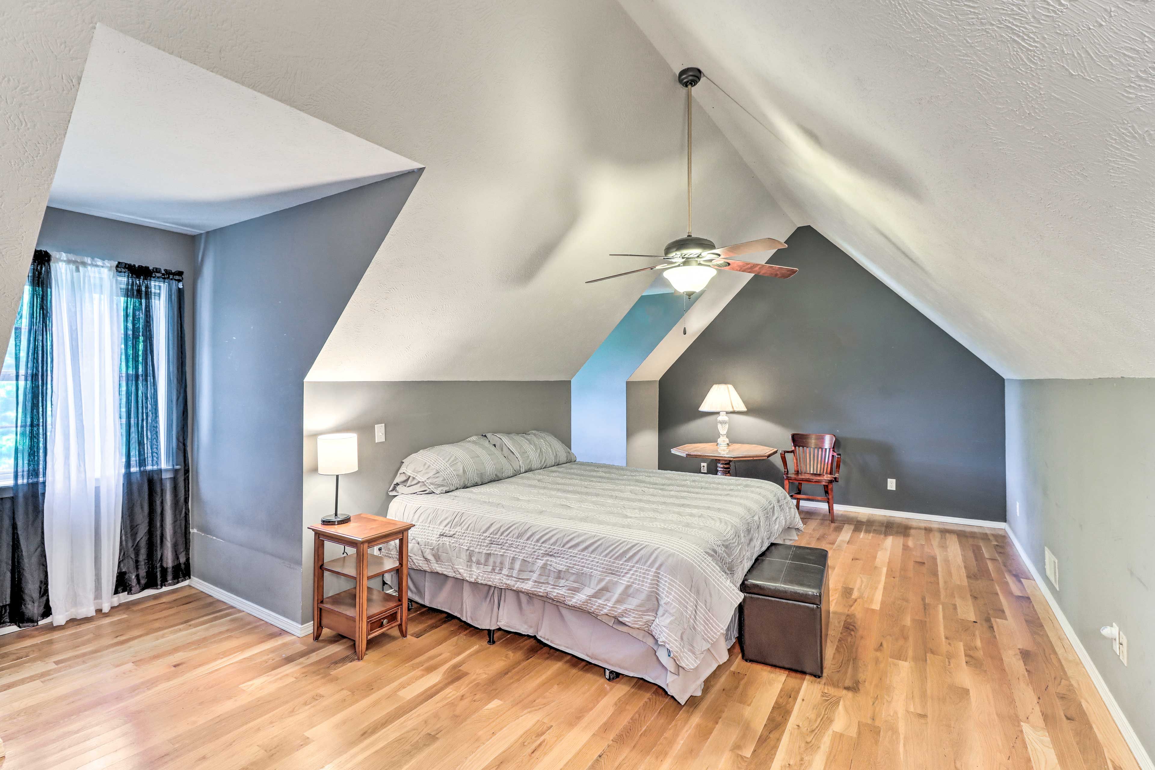 Bedroom 2 | King Bed | Queen Sleeper Sofa | 2nd Floor