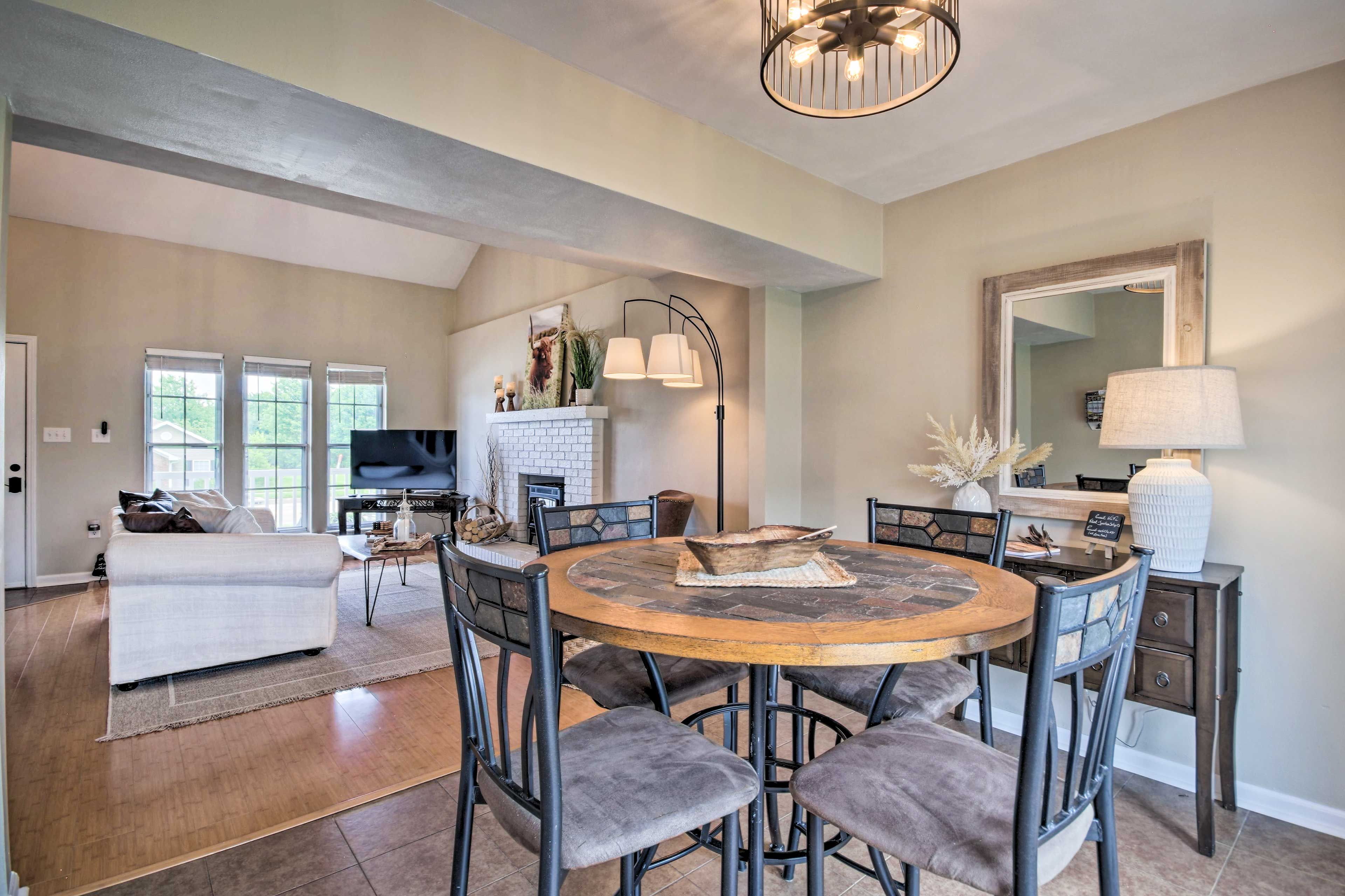 Dining Room | Dishware & Flatware Provided