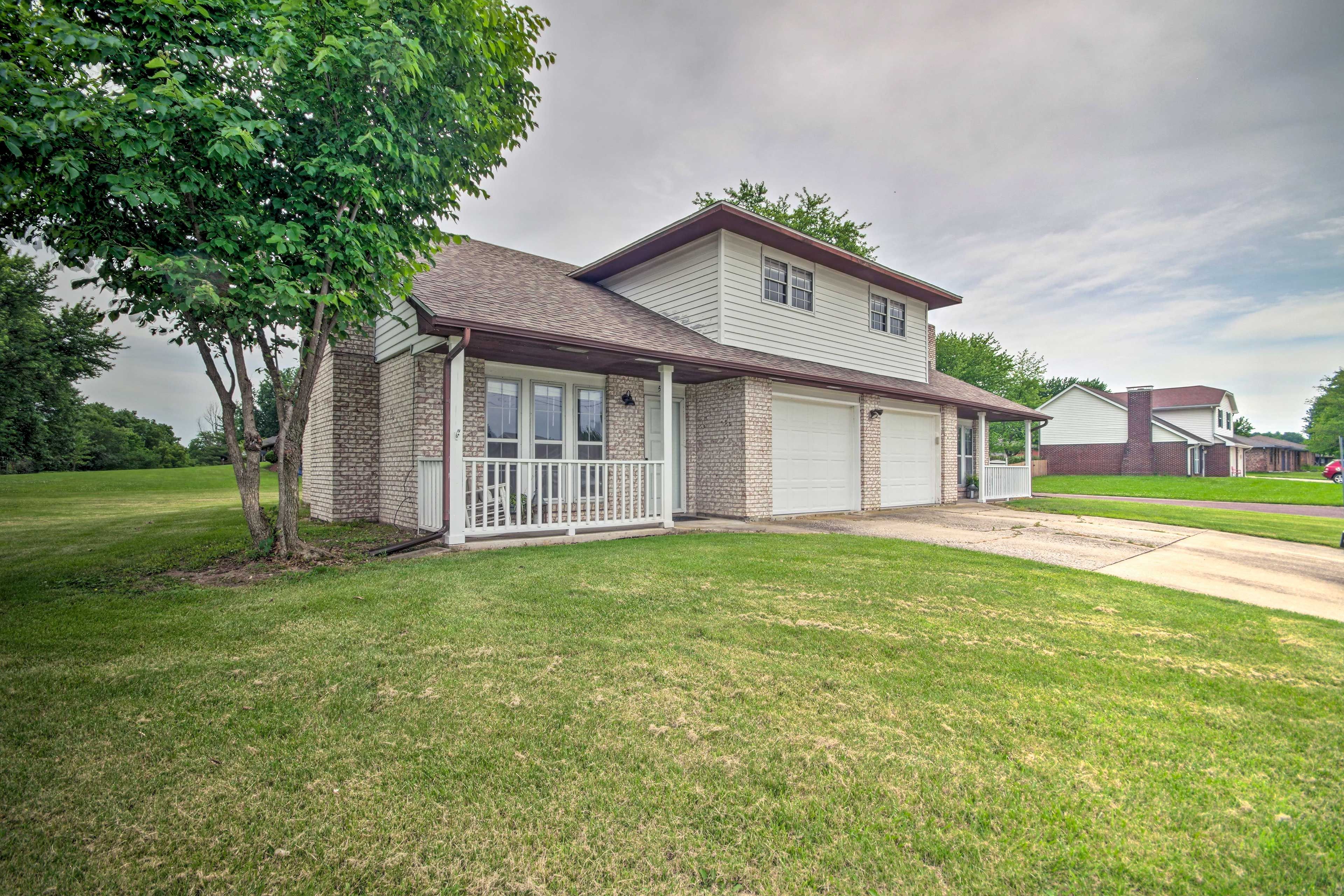Duplex Exterior | Shared Driveway Parking (2 Vehicles)