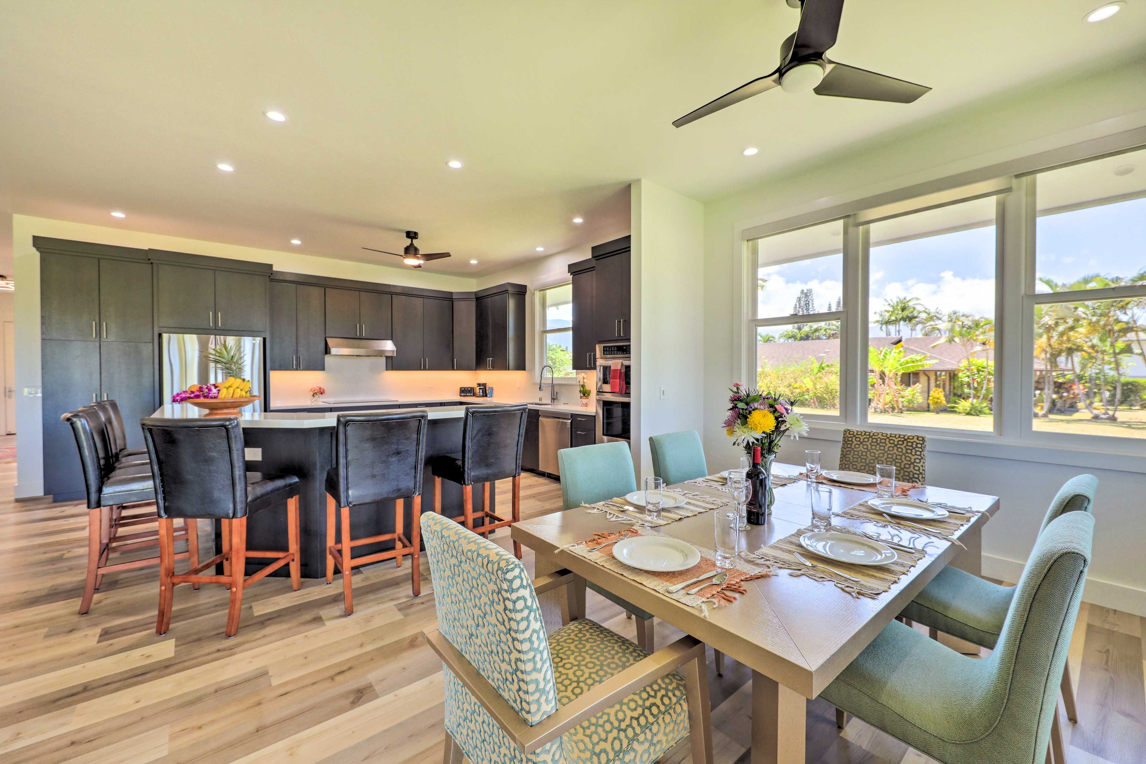 Dining Area | Bedroom & Bathroom on Main Floor | Golf Course Views
