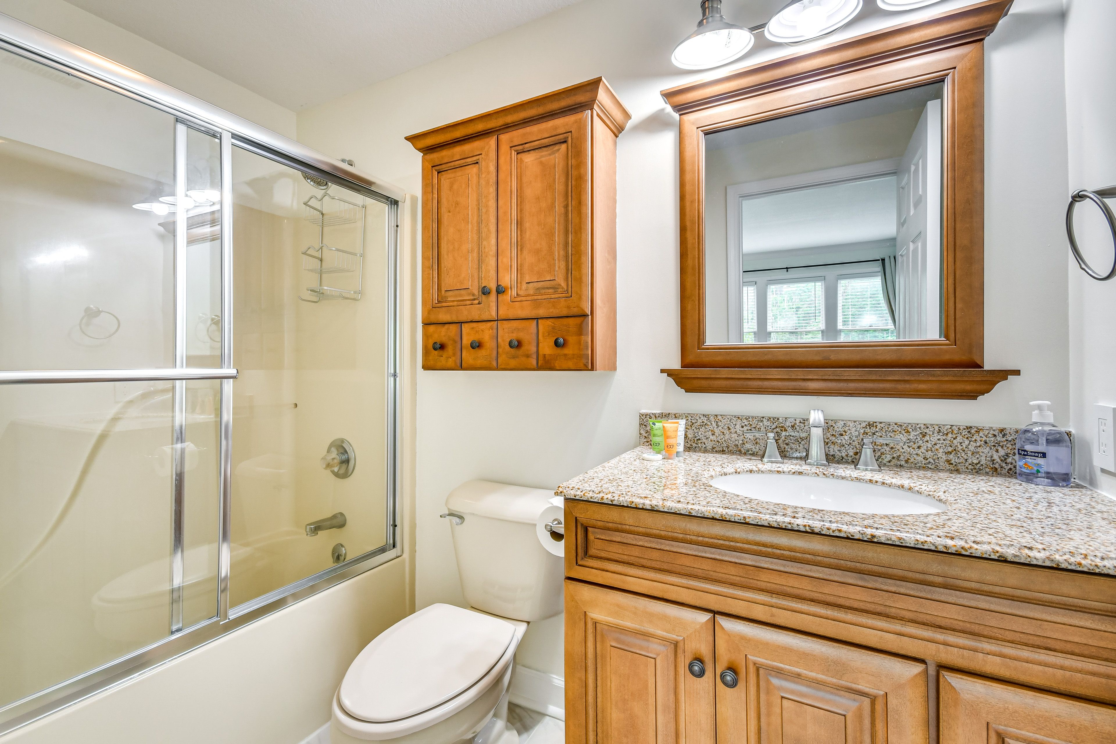 En-Suite Bathroom | Hair Dryer