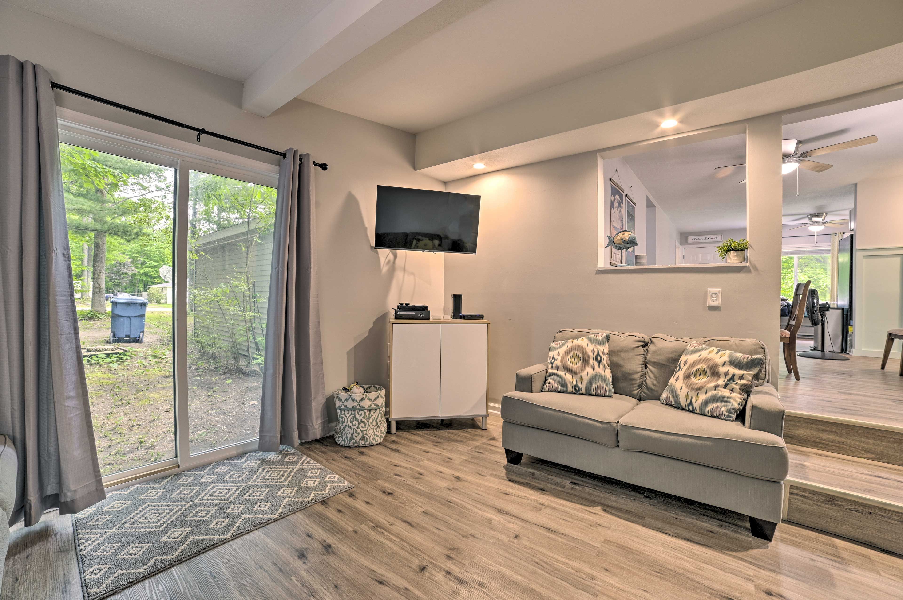 Living Room | Toys | Board Games | Central Heating & A/C