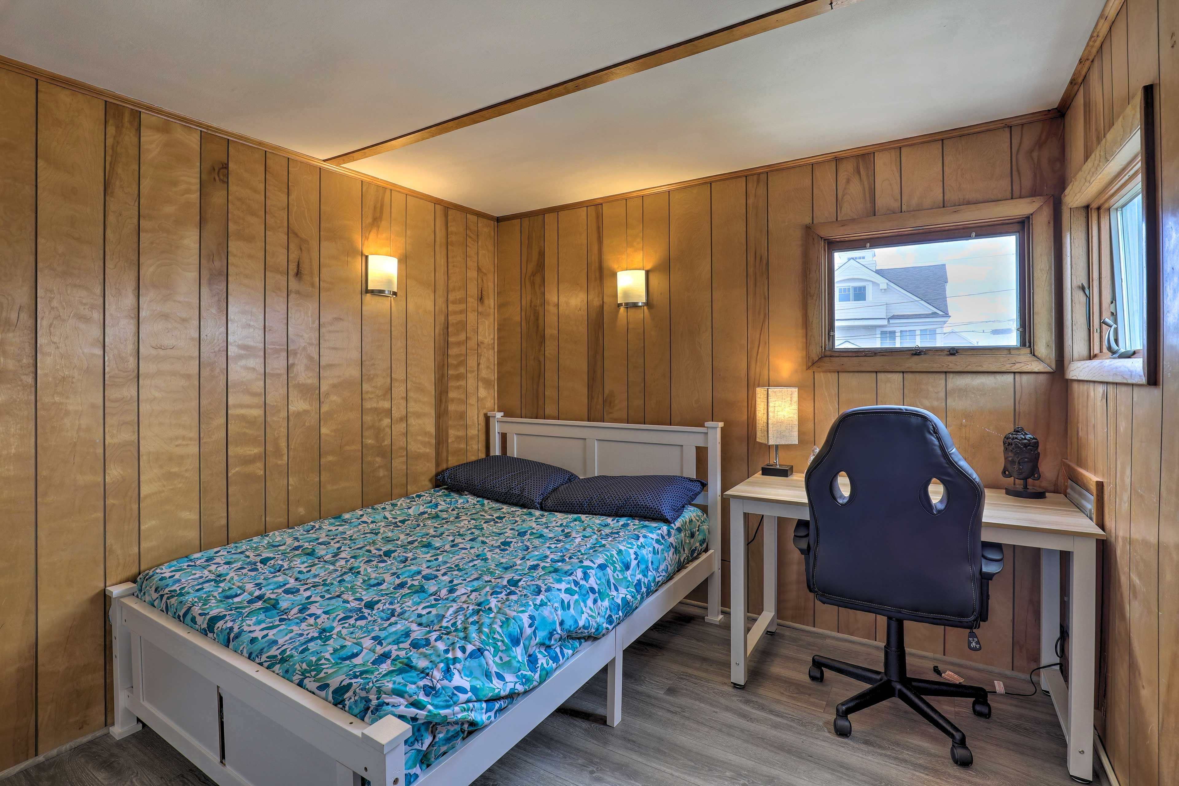 Bedroom 1 | Queen Bed | Remote Workspace | 1st Floor