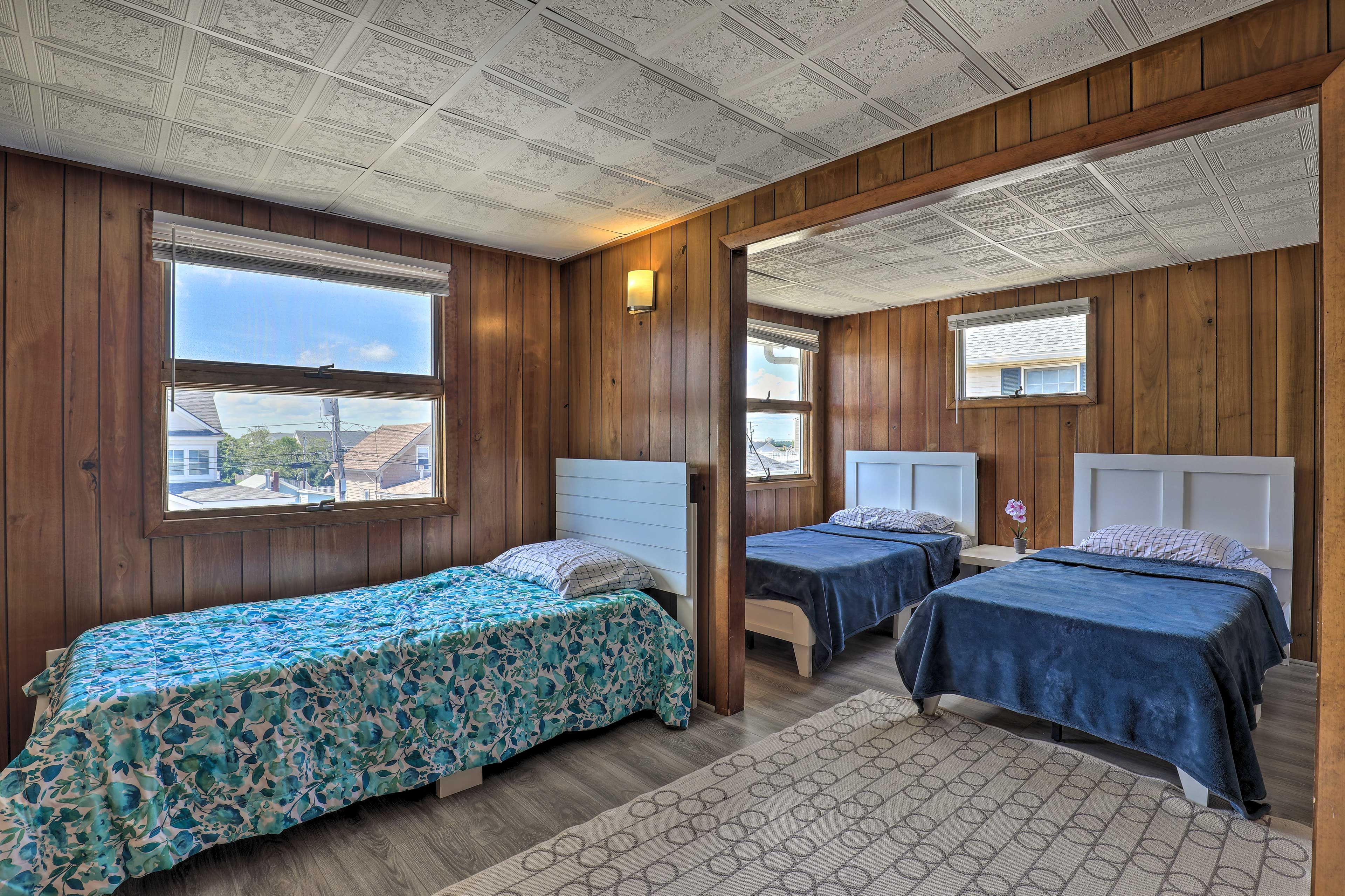 Bedroom 3 | 4 Twin Beds | 2nd Floor