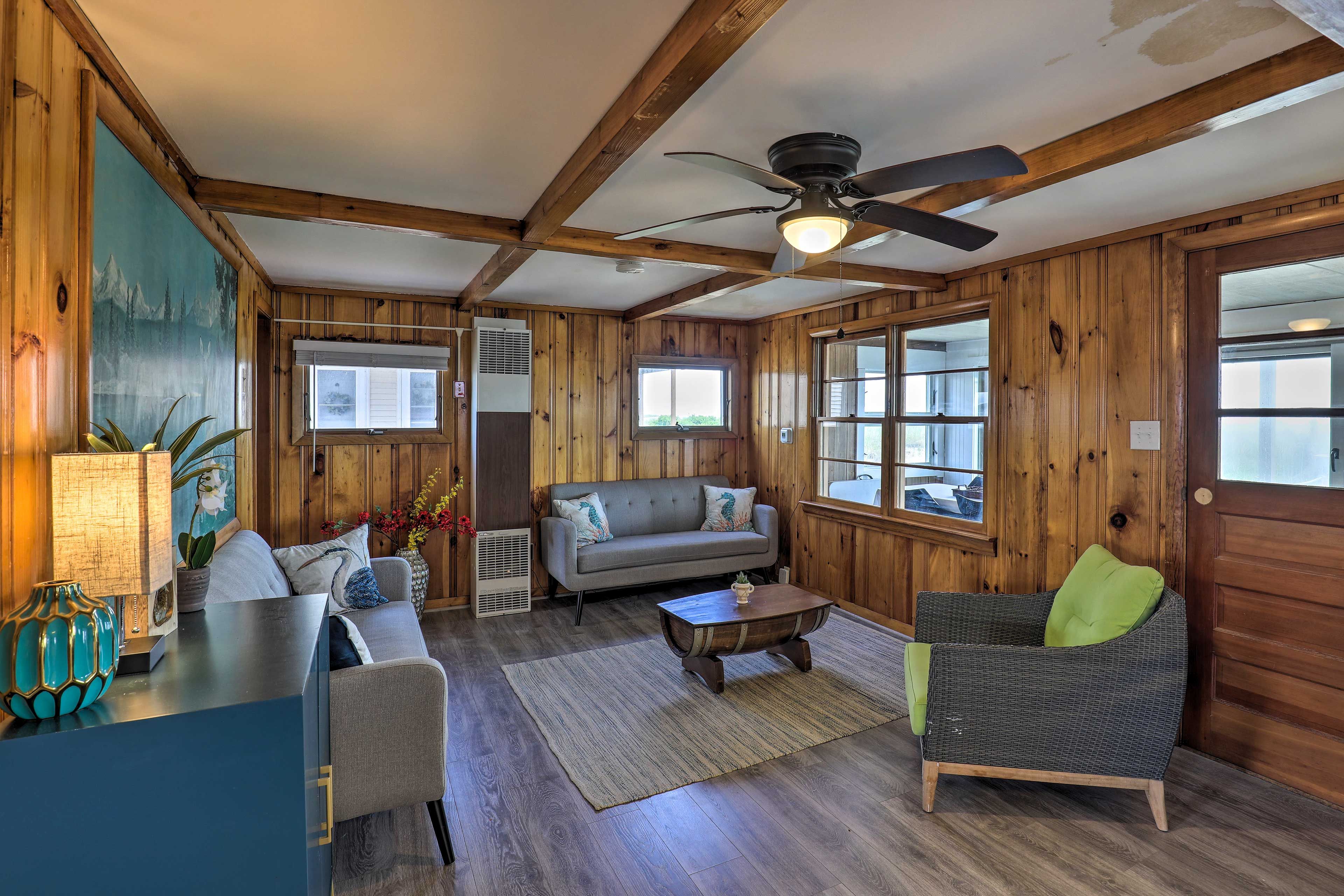 Living Room | Free WiFi | Board Games