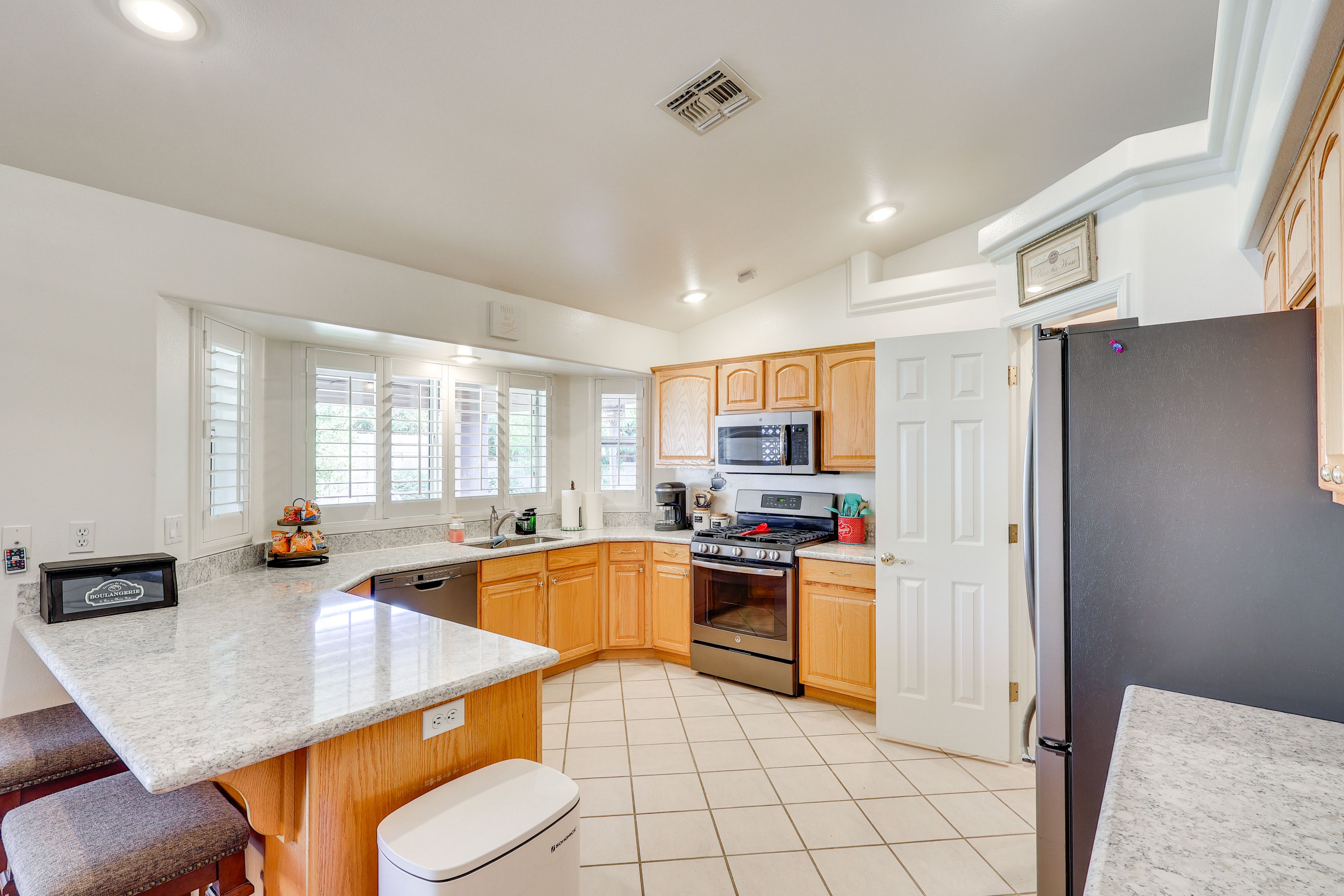 Kitchen | Toaster | Electric Kettle