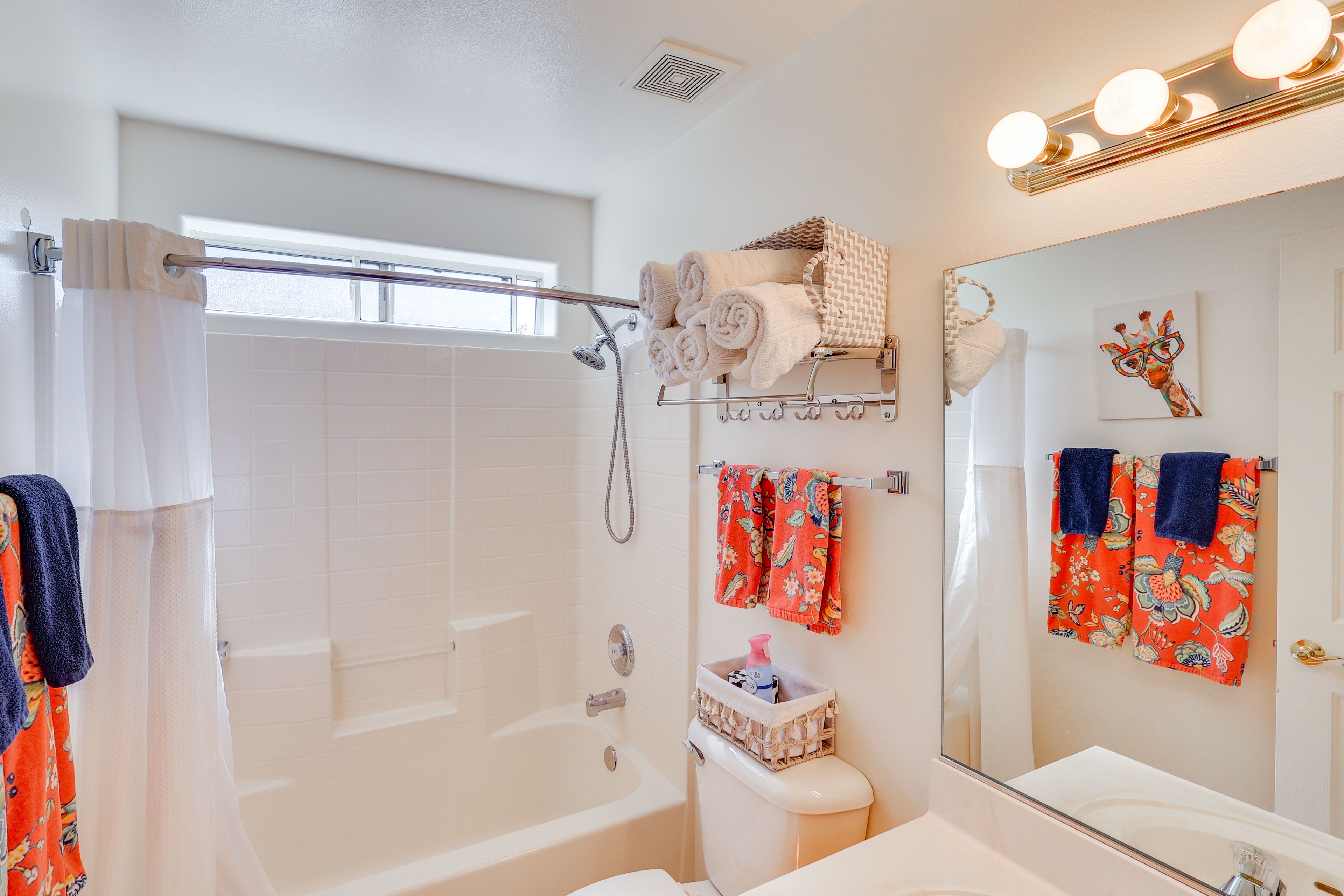 Bathroom | Towels Provided