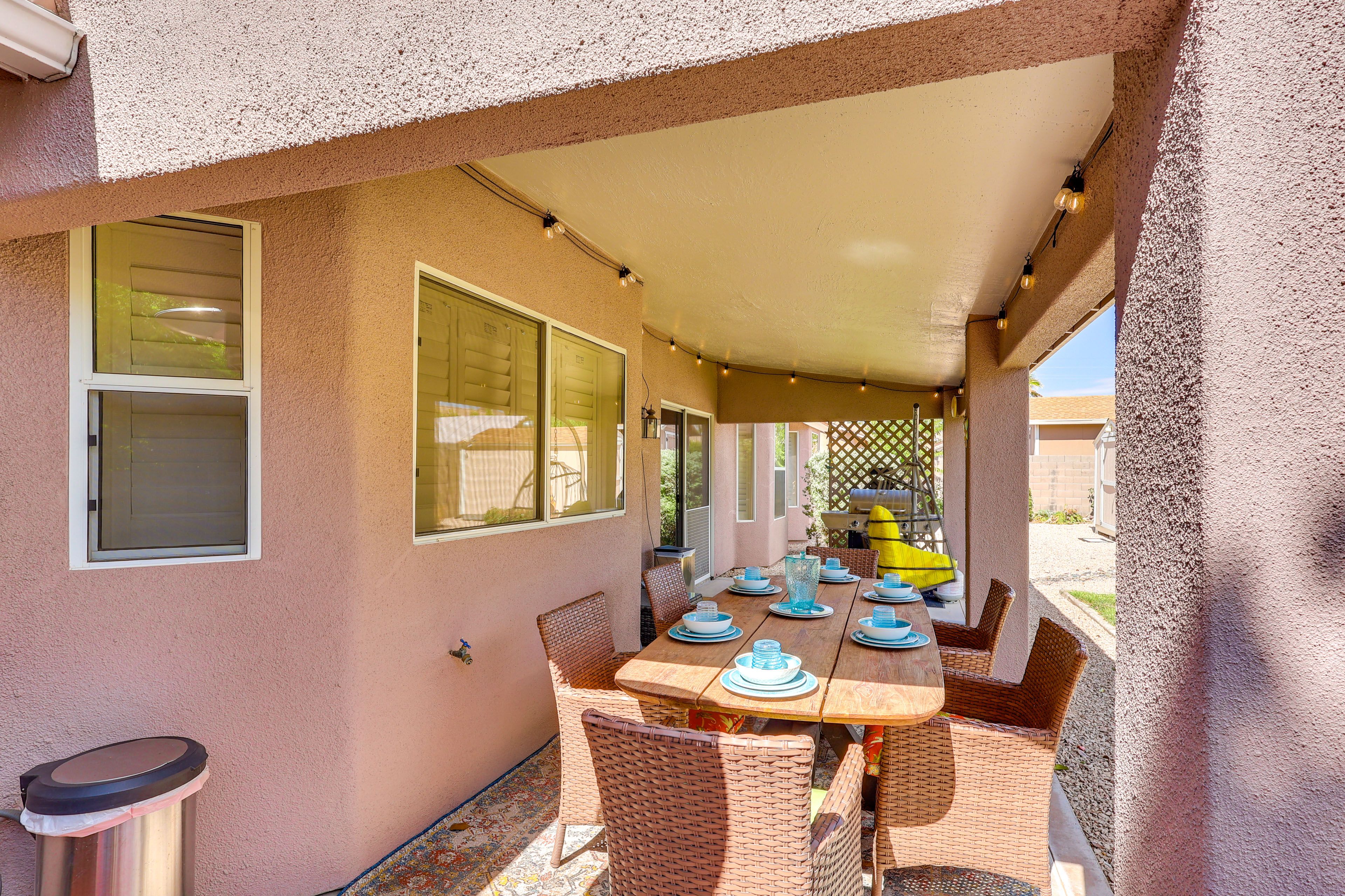 Covered Patio | Gas Grill | Dining Area | Egg Chair