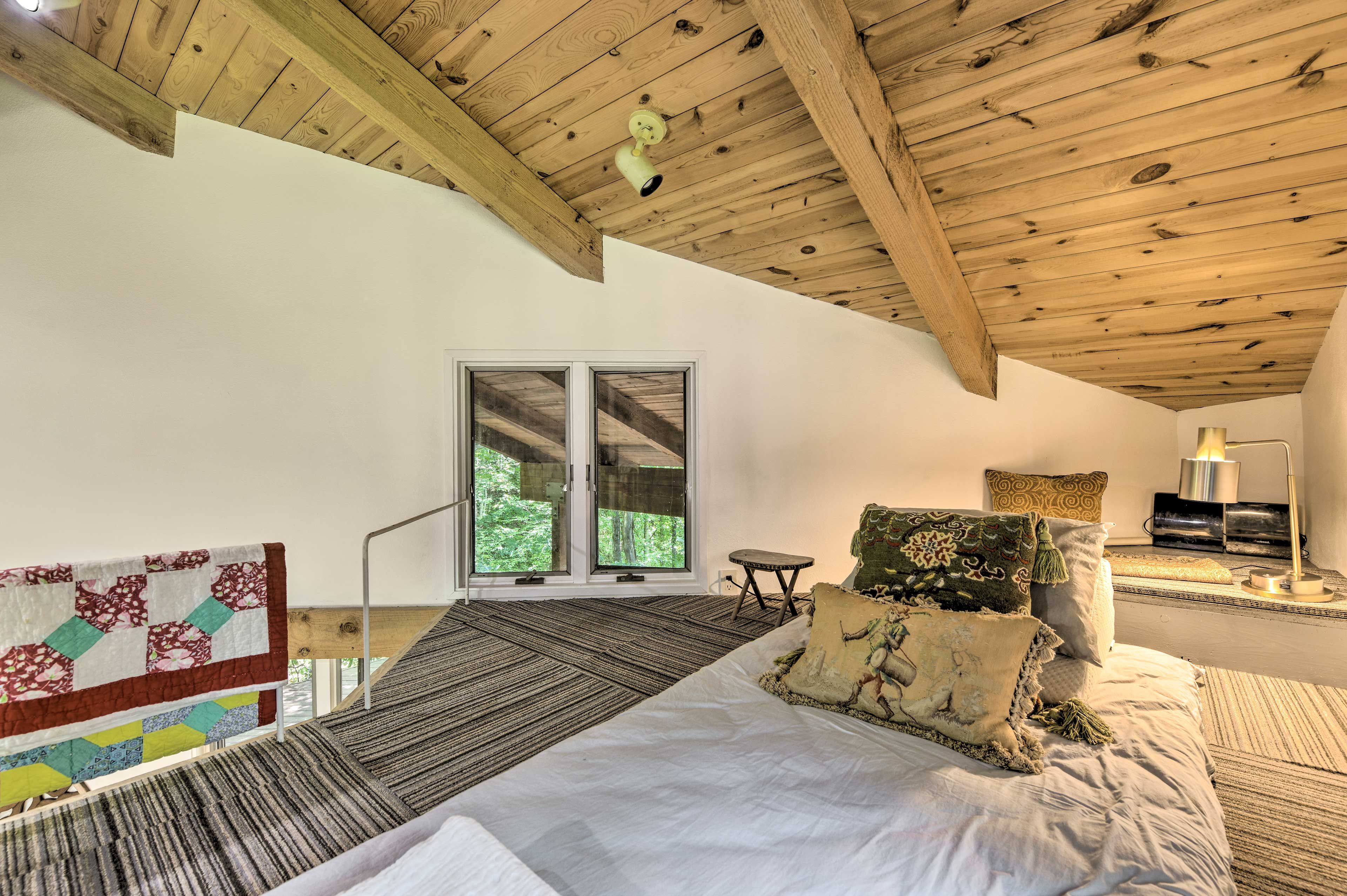 Loft | Twin Floor Mattress