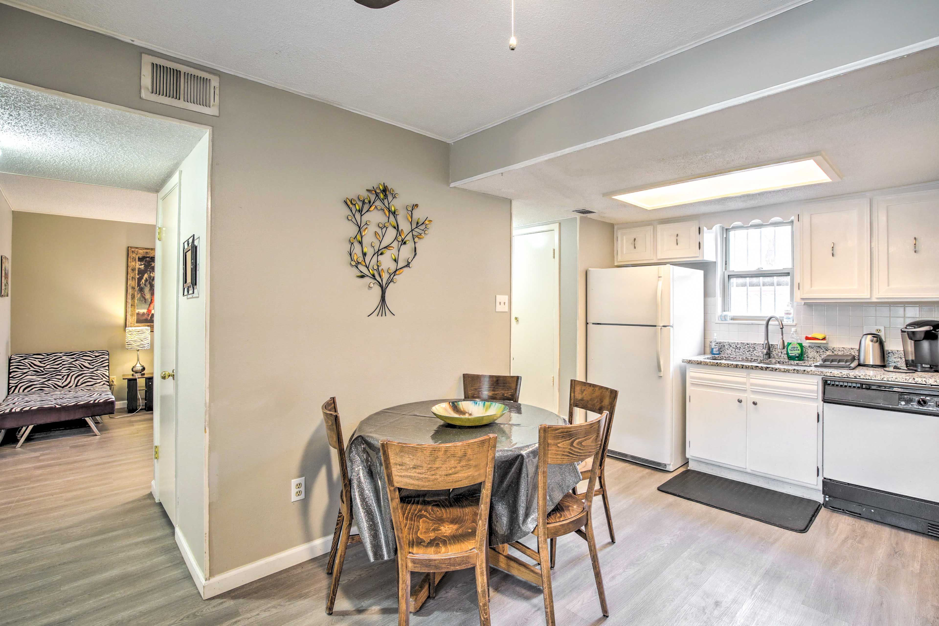 Kitchen | Blender | Coffee Grinder | Crockpot | Toaster Oven