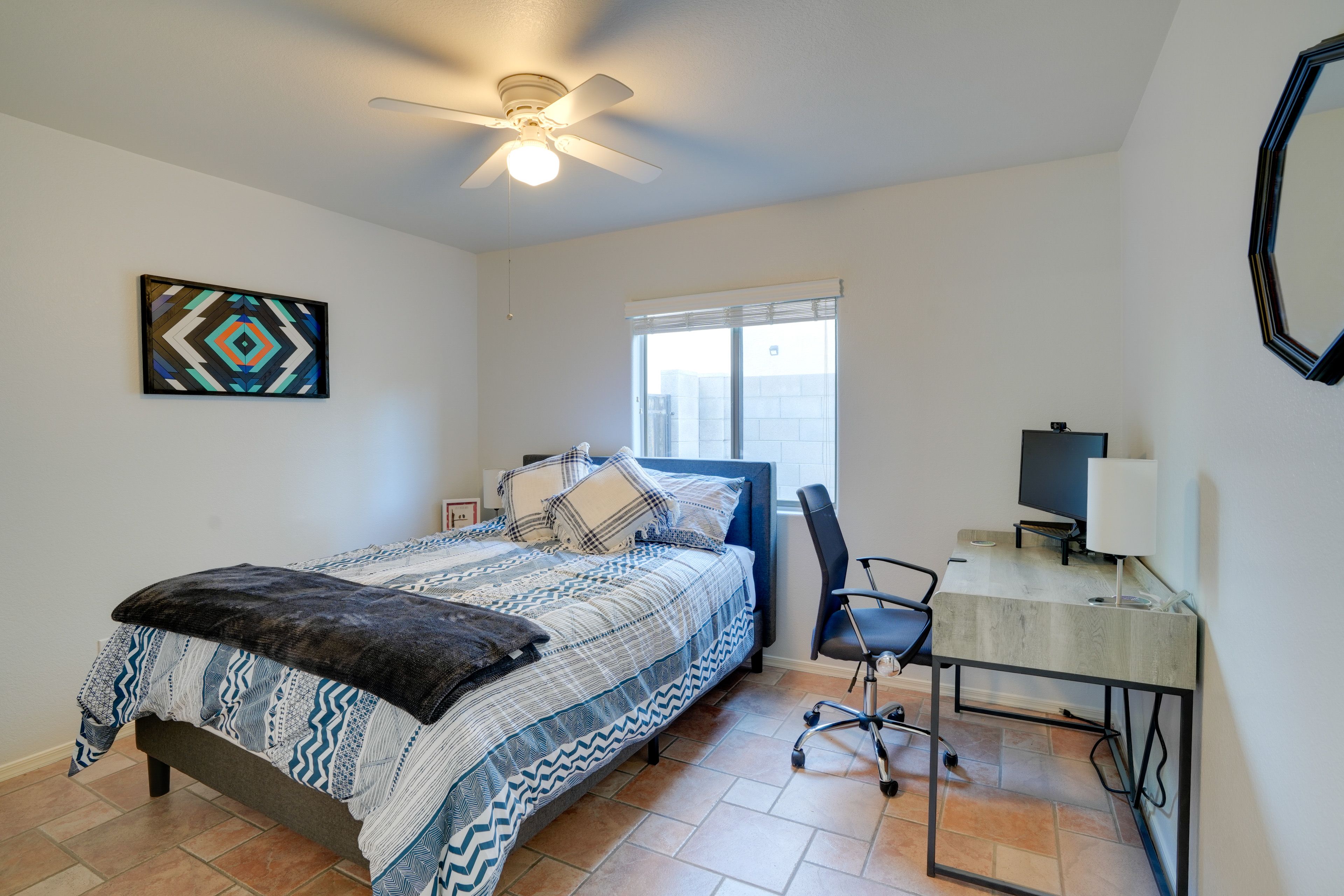 Bedroom 2 | Queen Bed | Laptop-Friendly Workspace