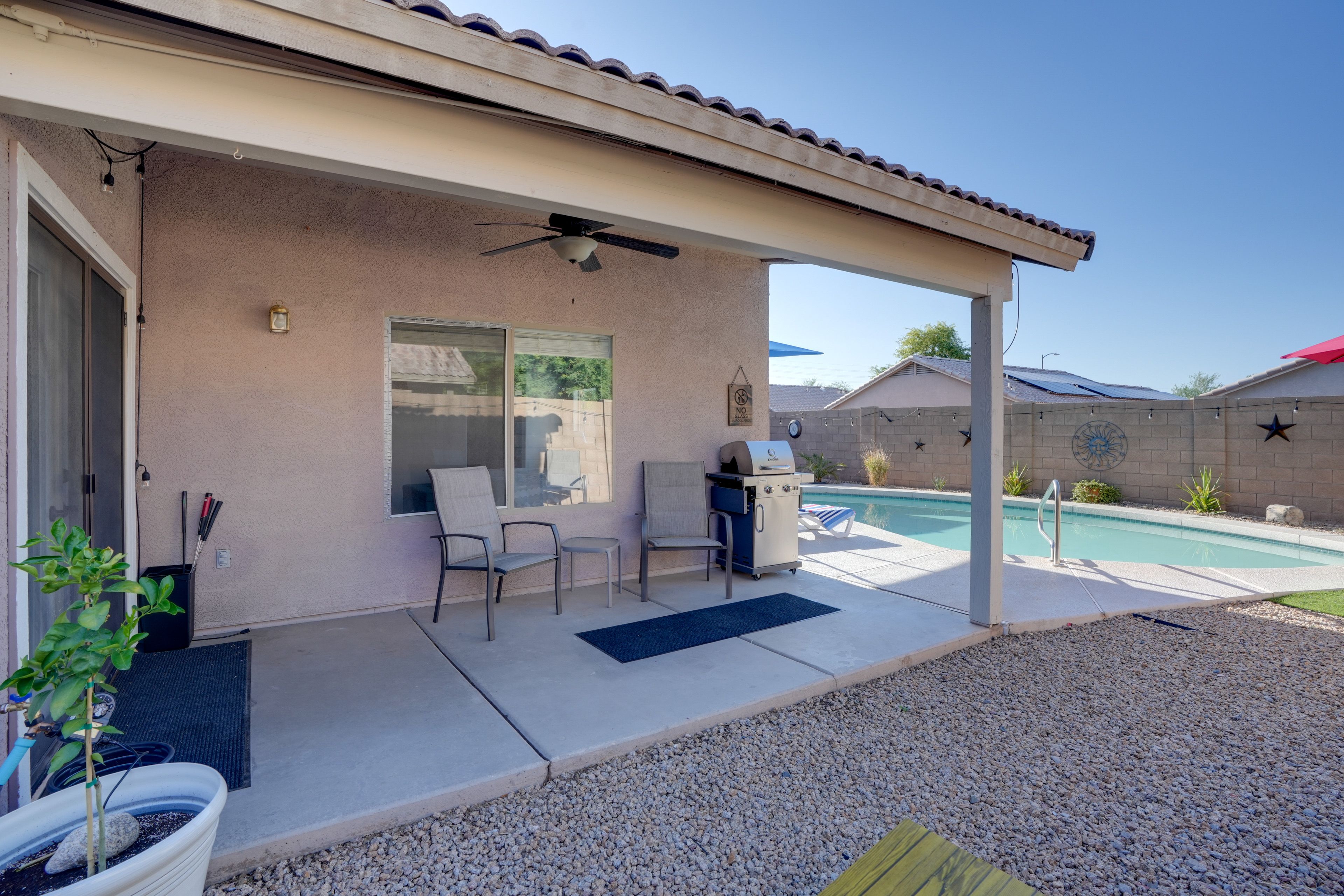Covered Patio | Gas Grill | Cornhole | Putting Green