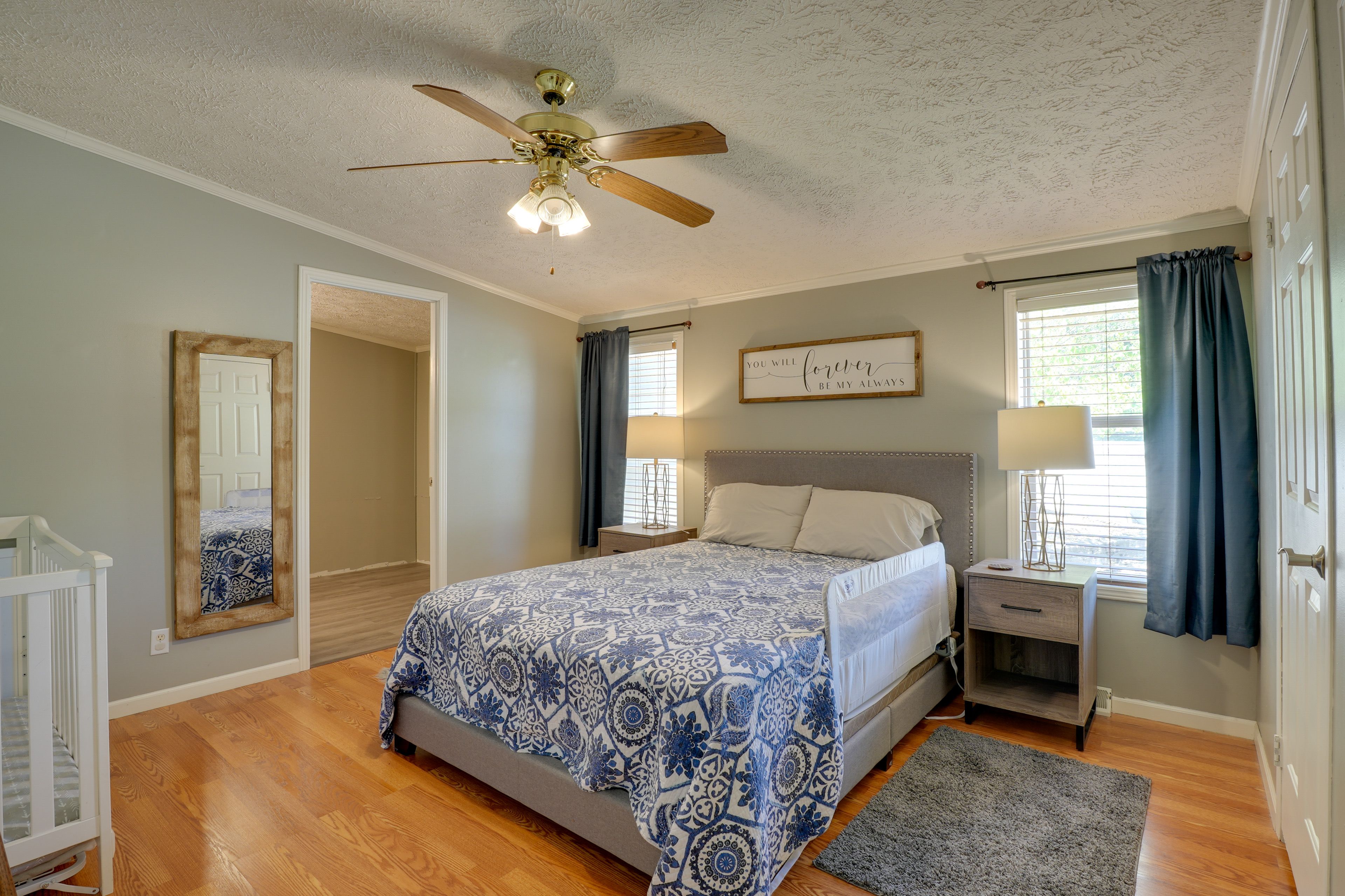 Bedroom 1 | Queen Bed | Crib | Linens Provided