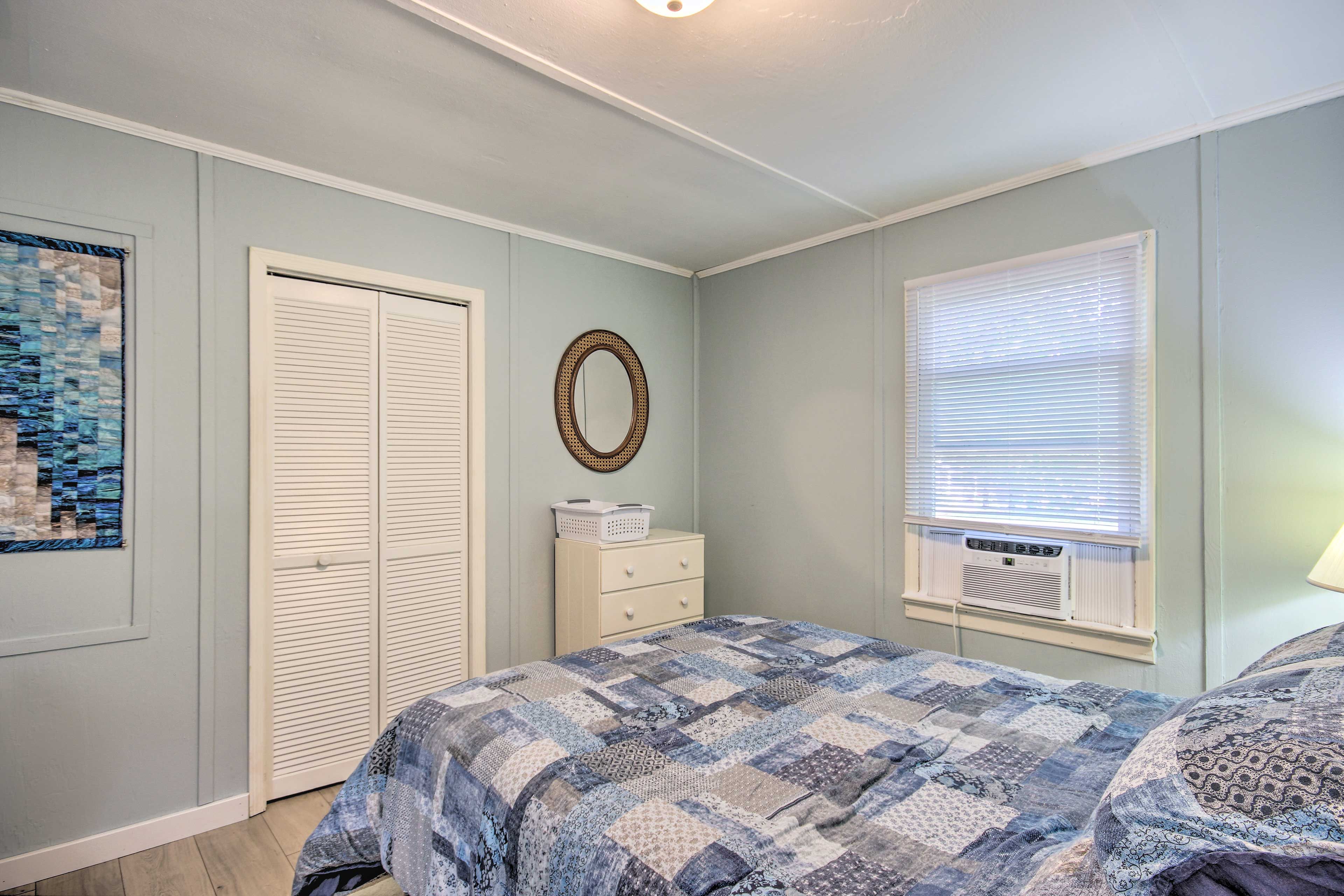 Bedroom 2 | Full Bed