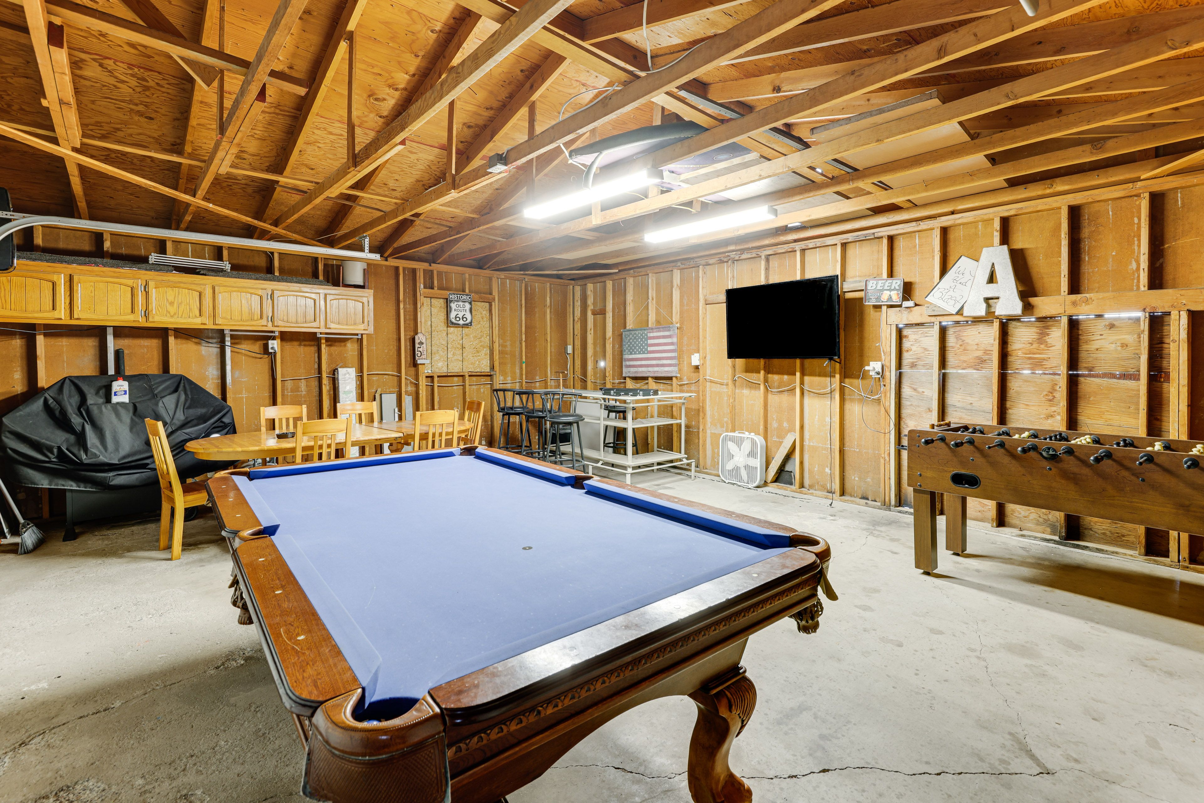 Game Room | Pool & Foosball Tables | Dartboard | Bar