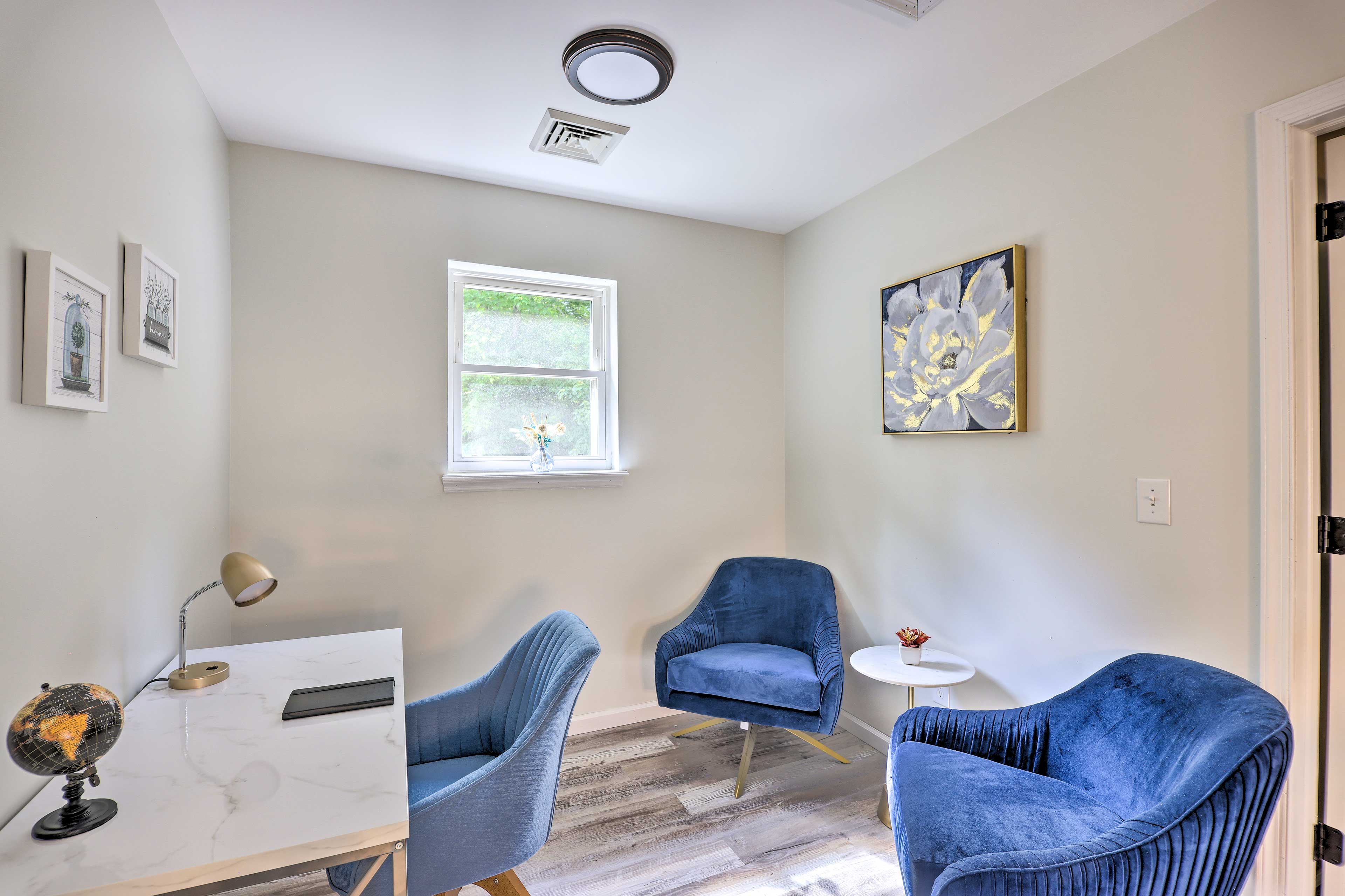 2nd Floor Landing | Office