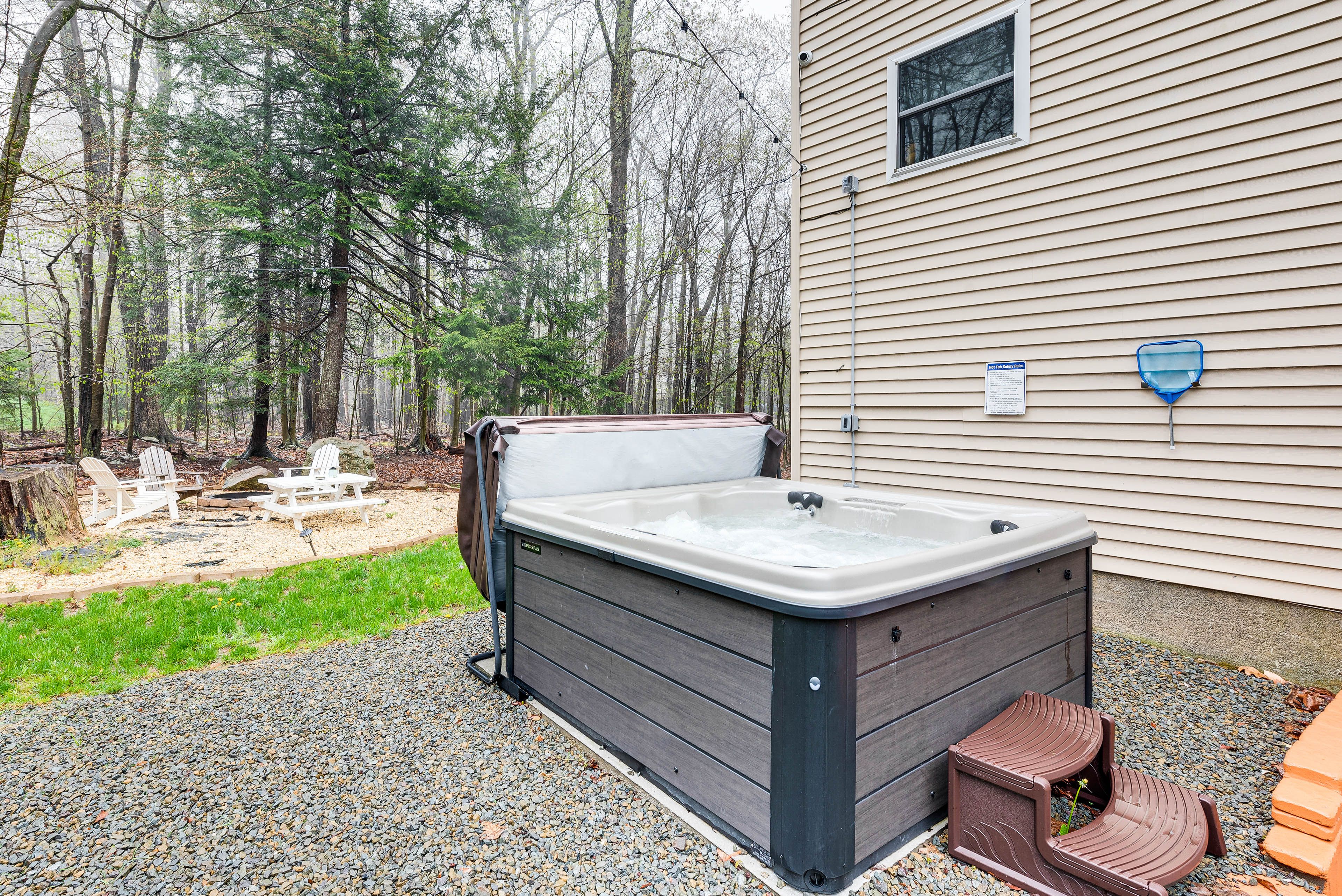 Private Hot Tub | Forest Views