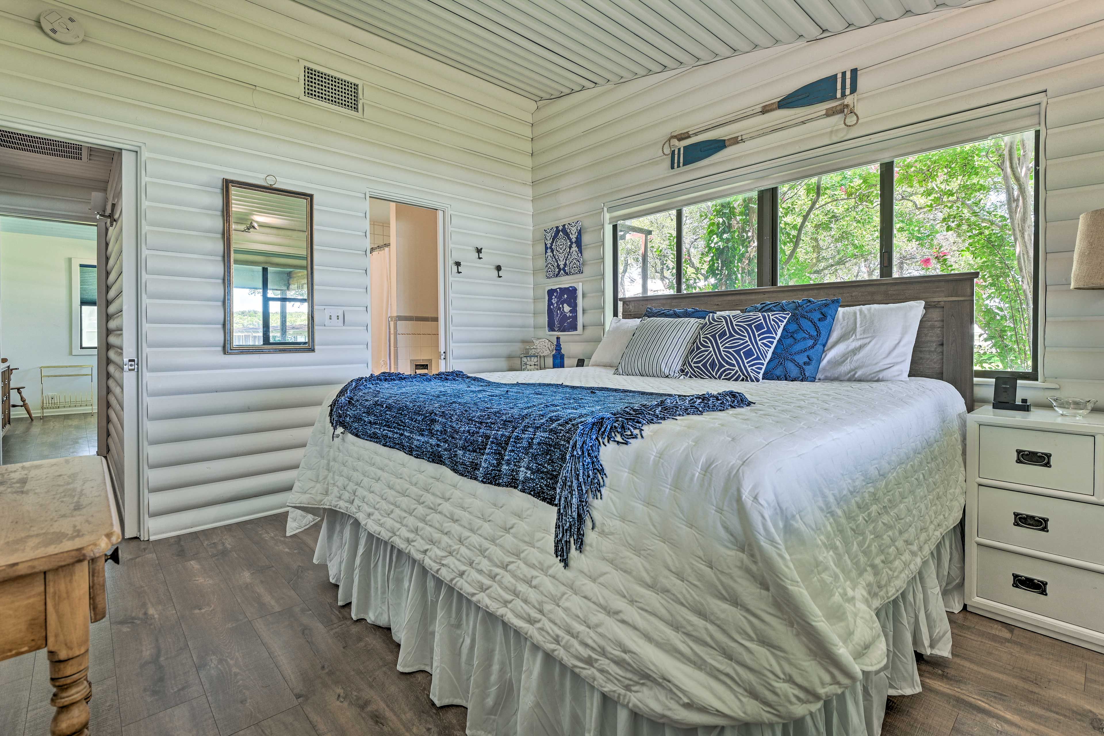 Bedroom 2 | King Bed | Central Air Conditioning & Heating