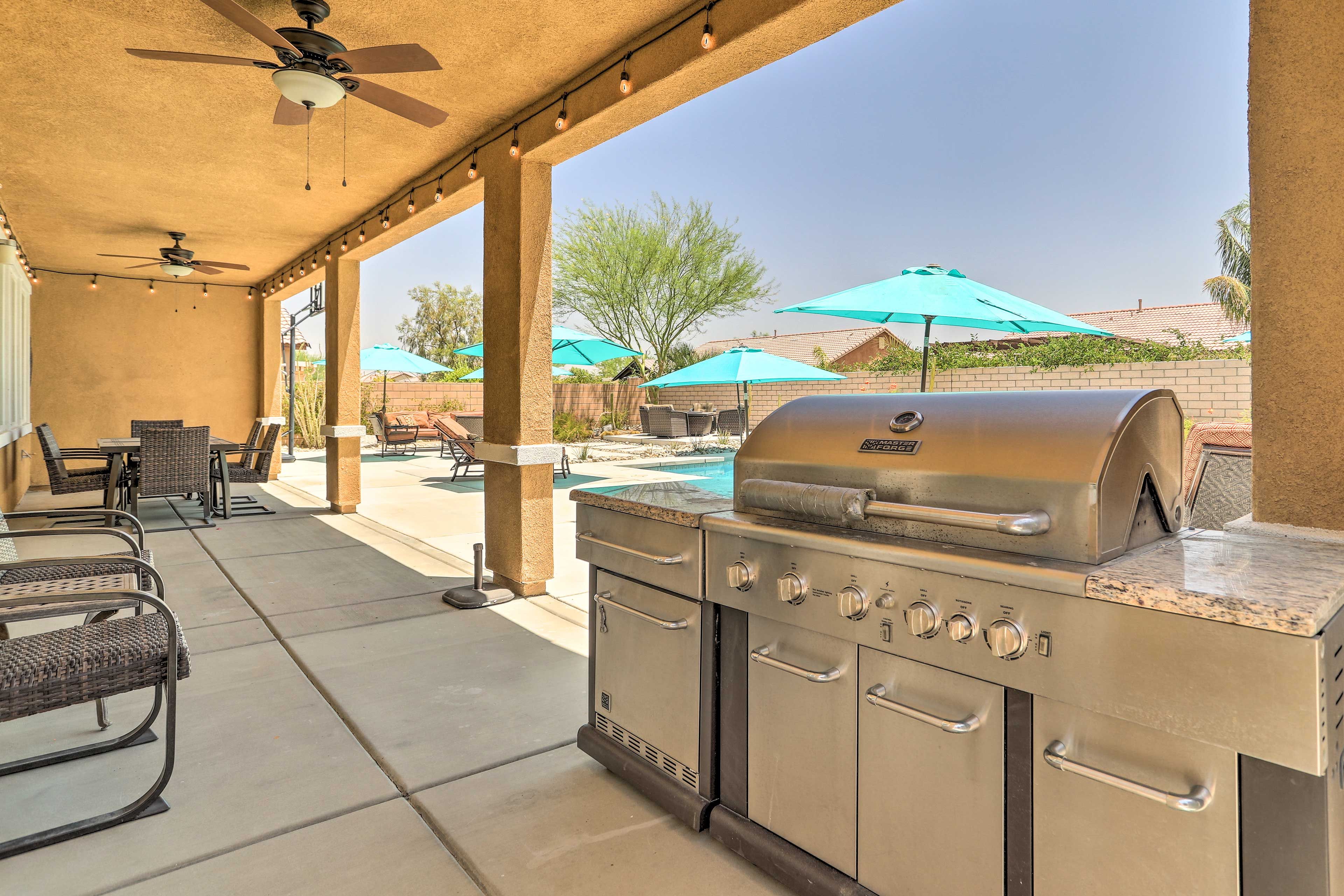 Outdoor Kitchen | Gas Grill