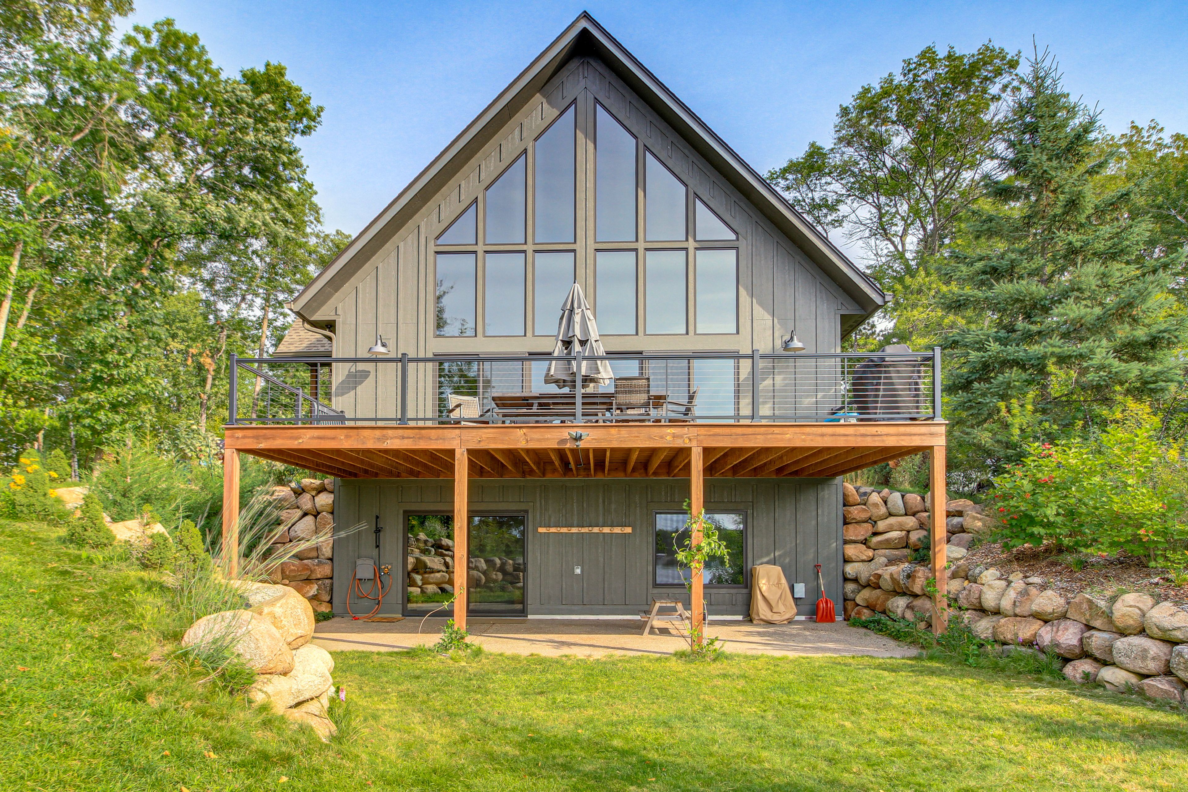 Pequot Lakes Vacation Rental | 5BR | 3BA | 3,100 Sq Ft | Stairs Required