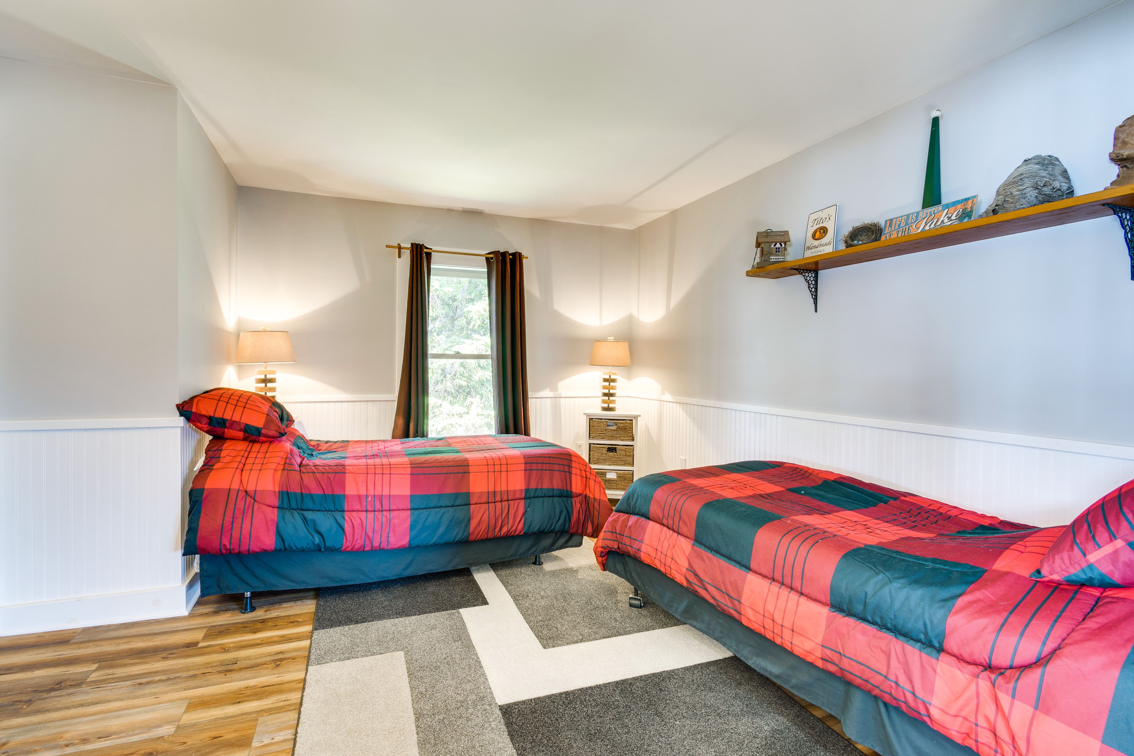 Sleeping Nook | 2 Twin Beds