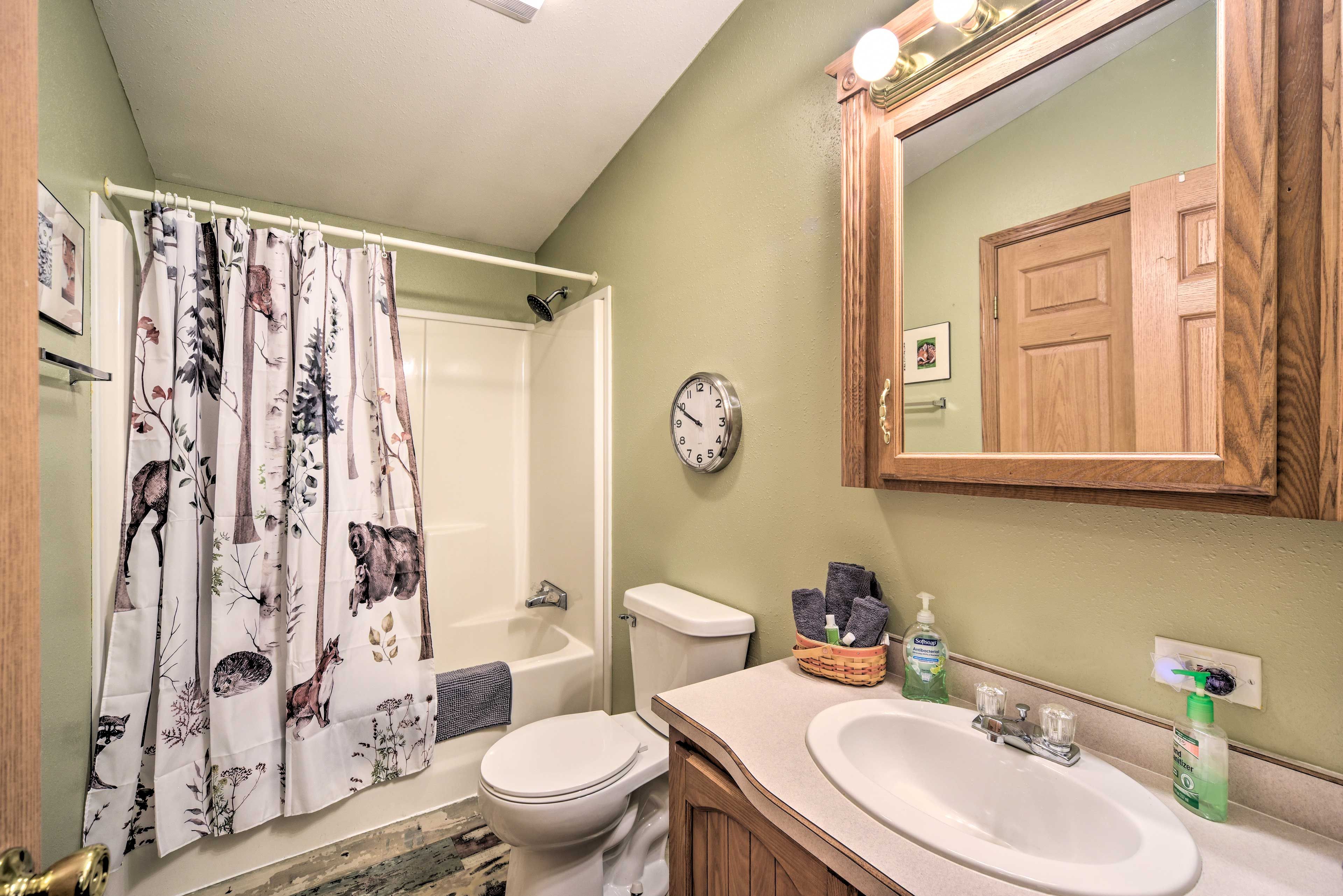 Bathroom | Towels Provided