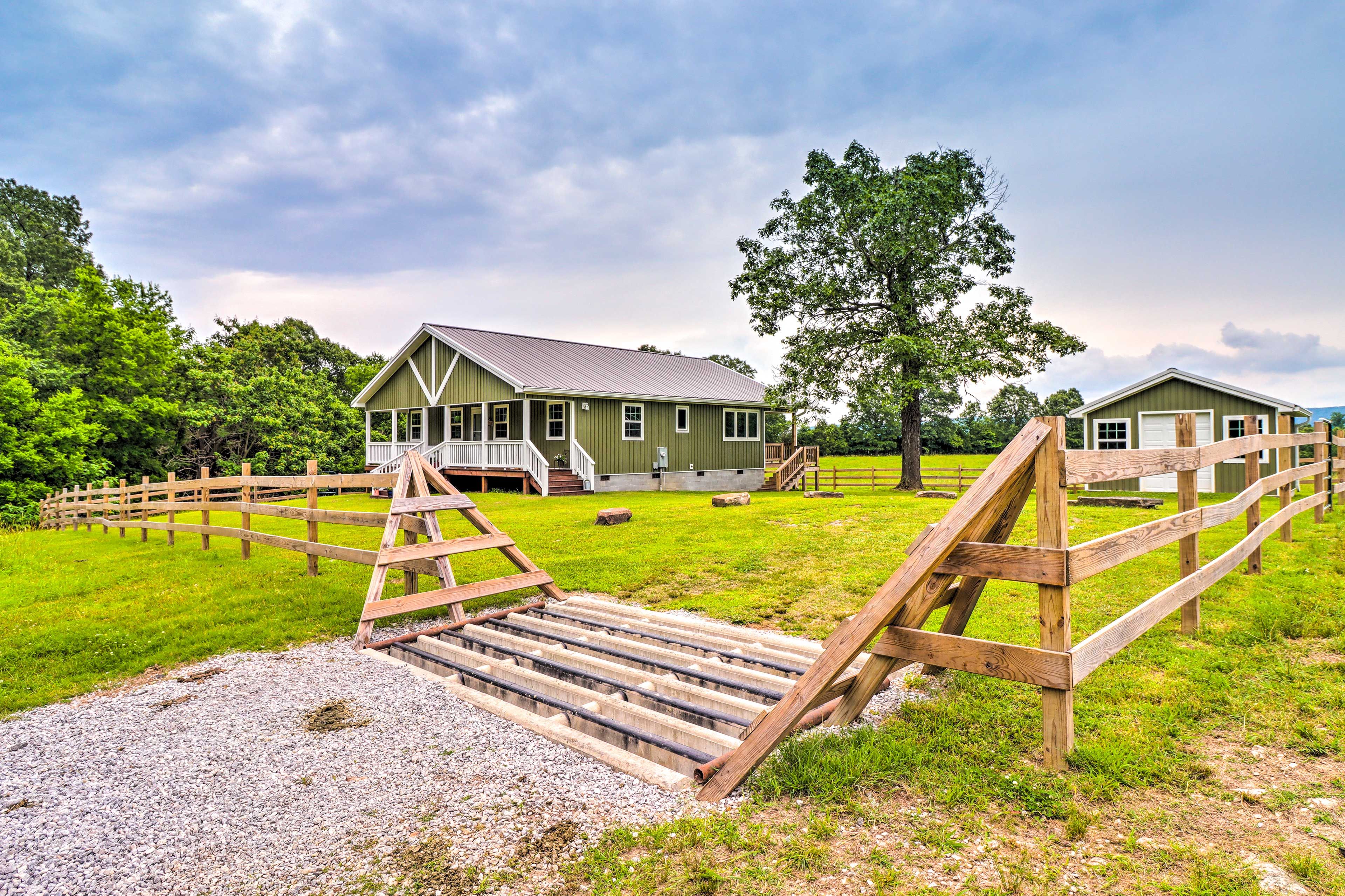 Timbo Vacation Rental | 2BR | 2BA | Stairs Required | 1,100 Sq Ft