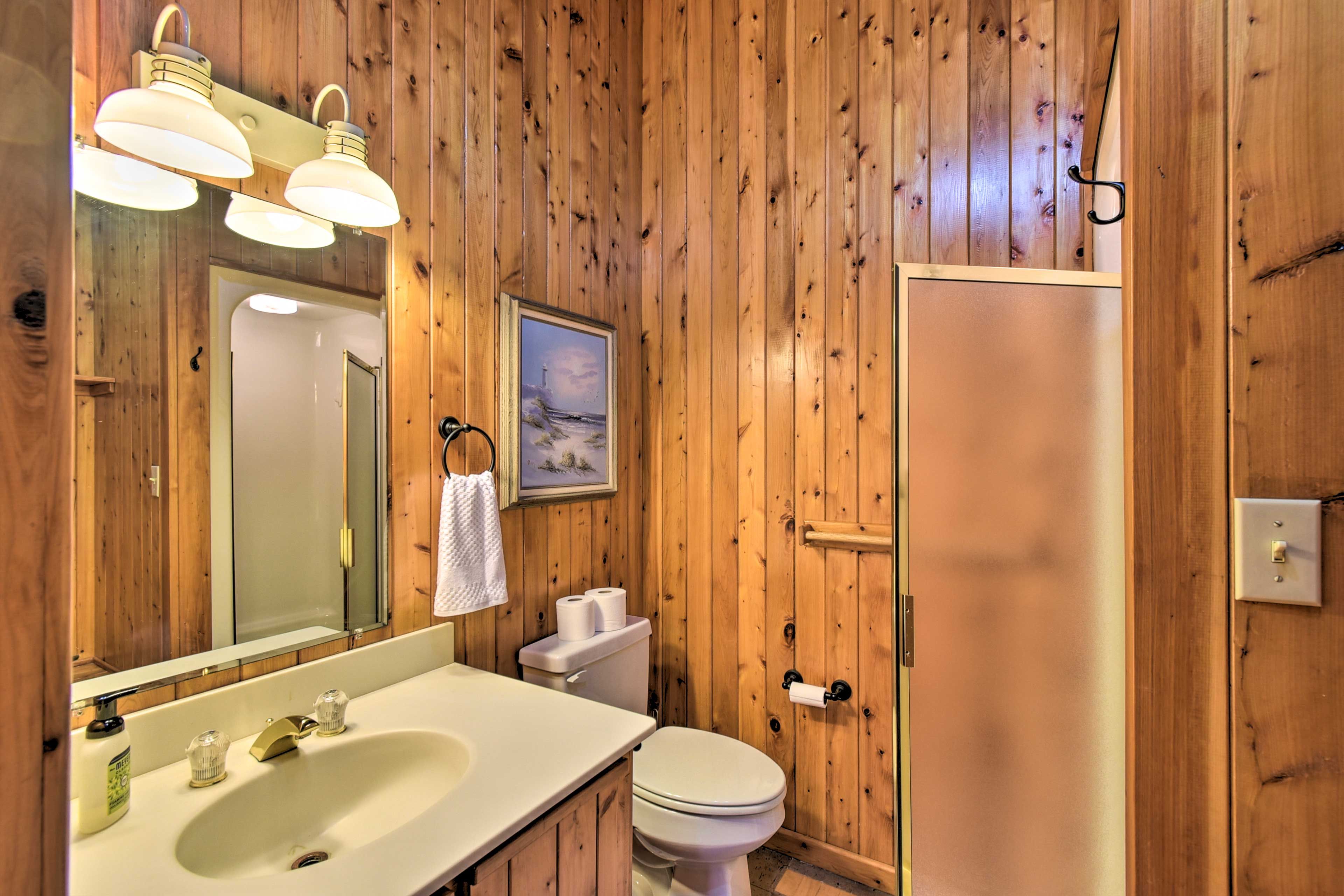 Full Bathroom