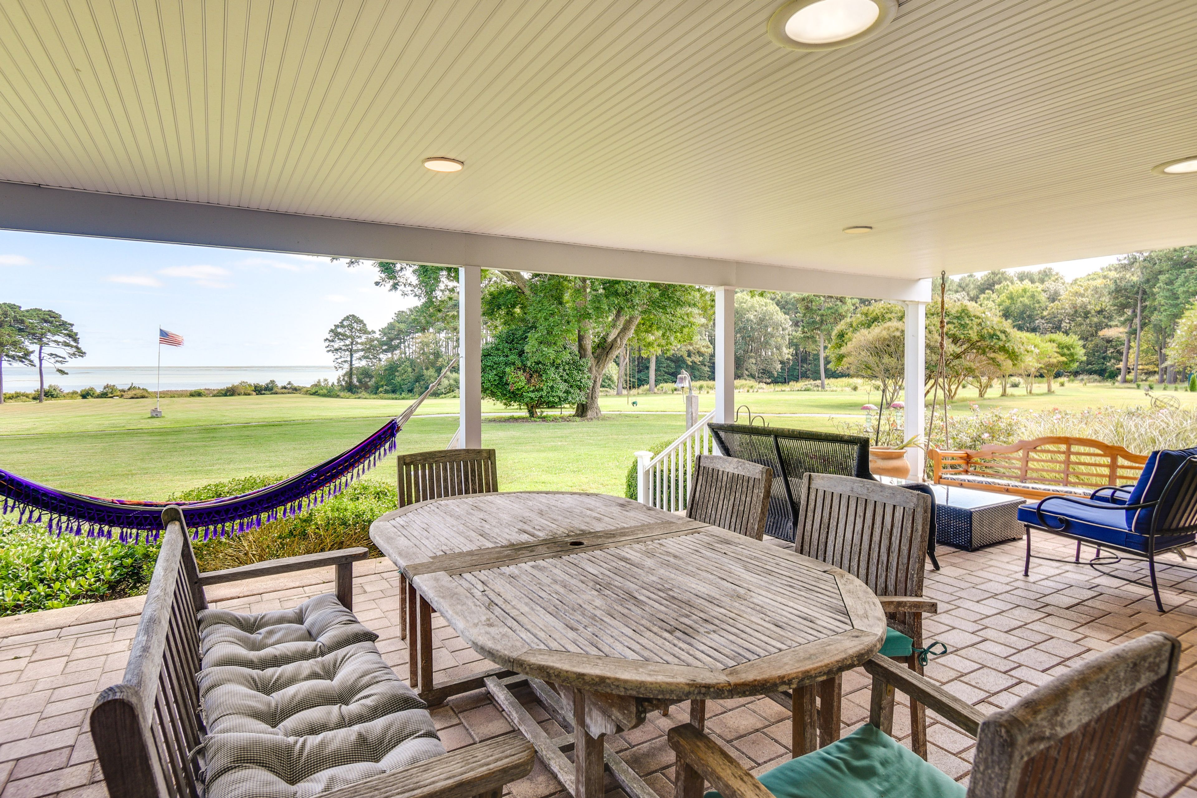 Covered Patio | Smoker & Gas Grill | Bay View