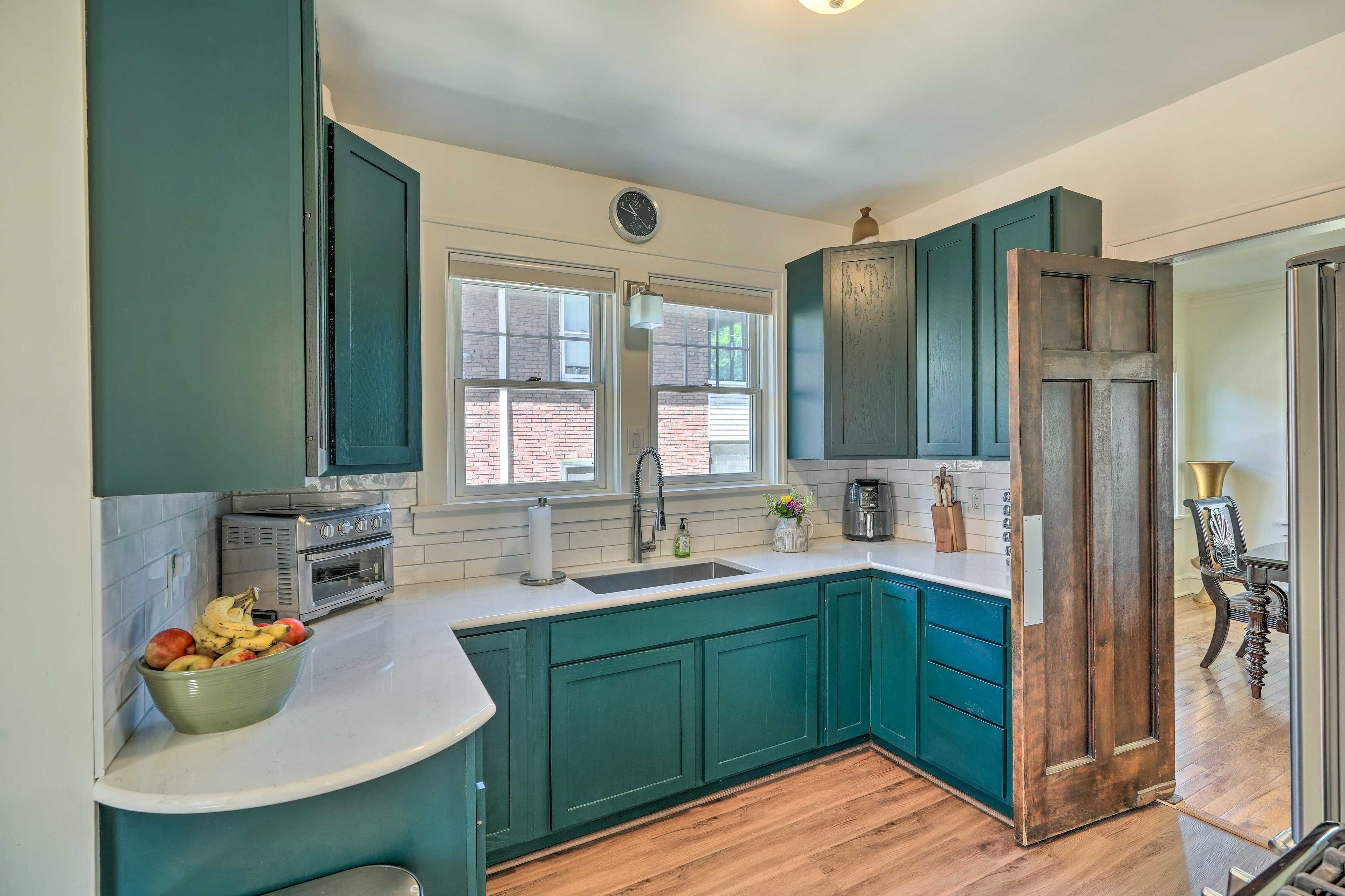 Fully Equipped Kitchen | Main Level | Spices Provided