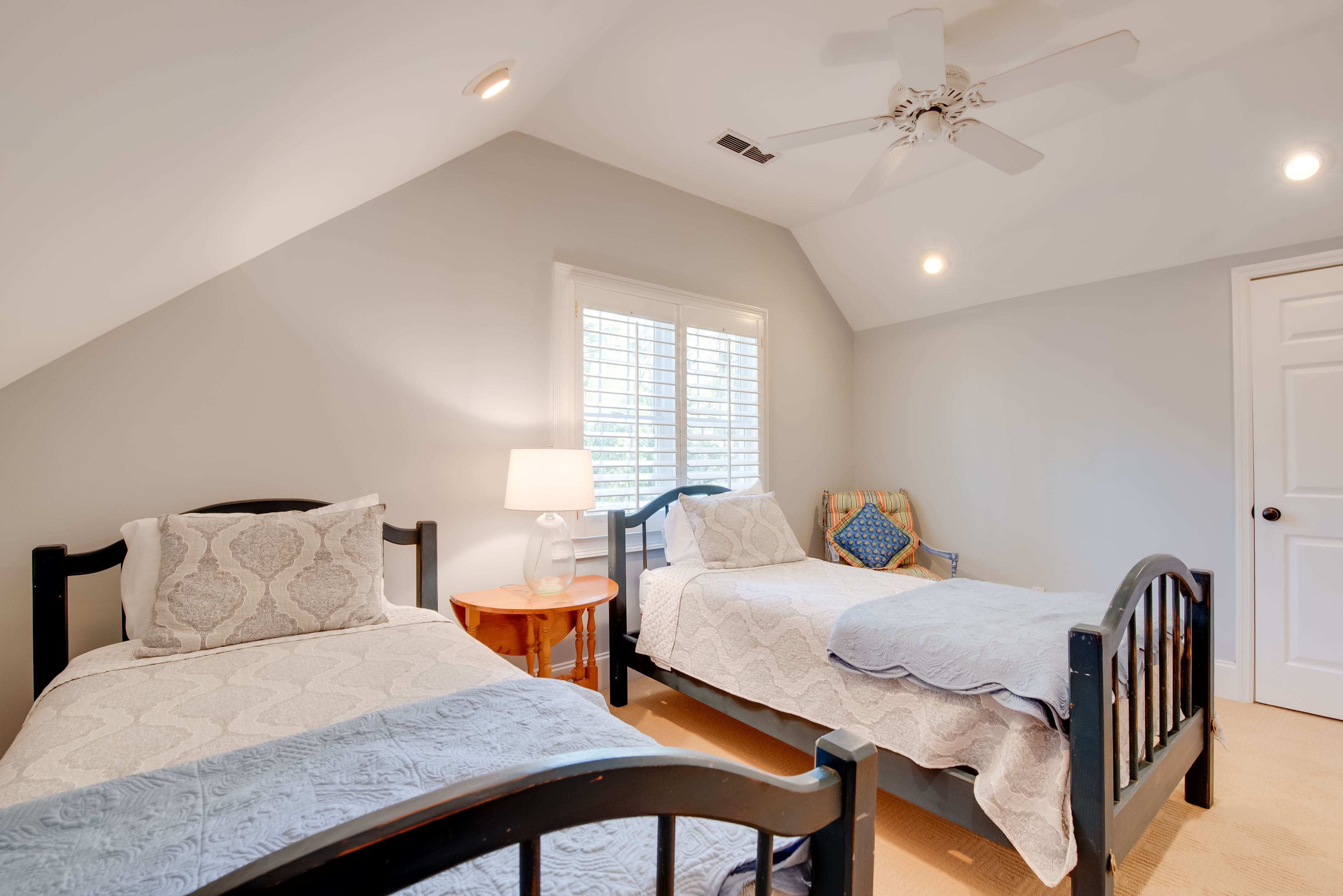 Bedroom 3 | 2nd Floor | 2 Twin Beds
