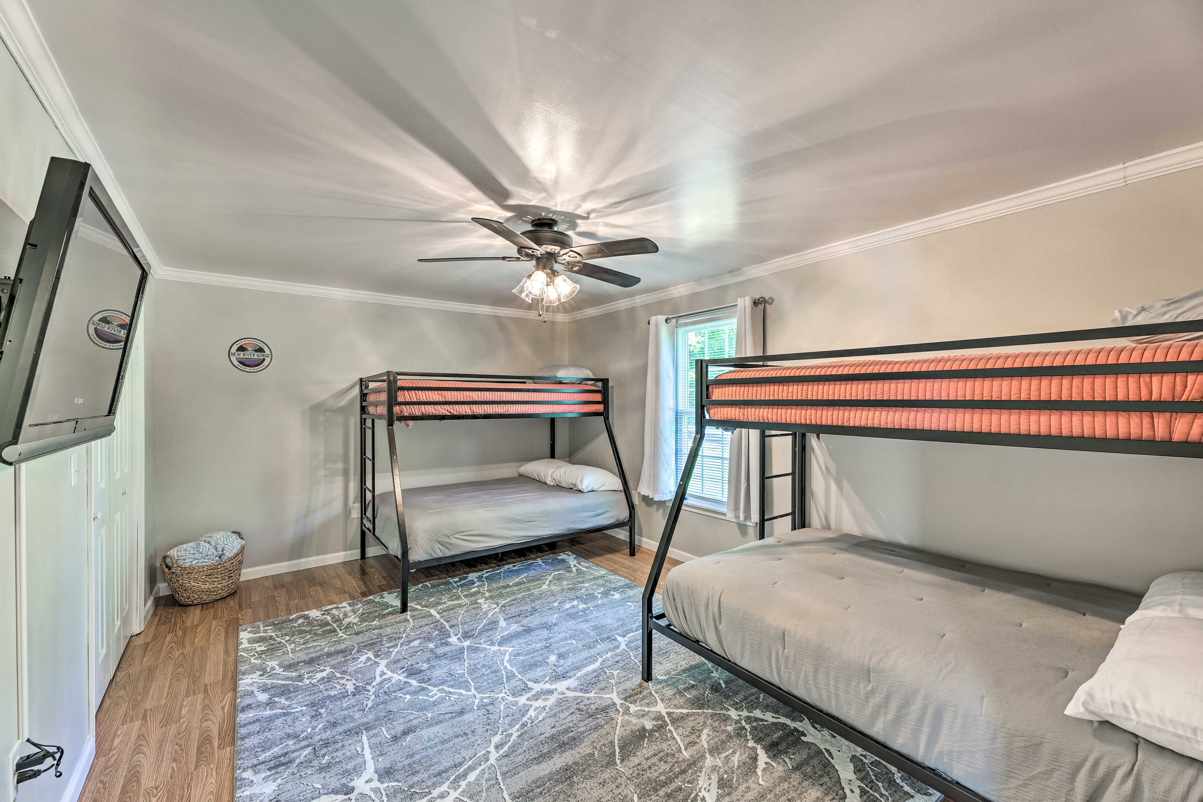 Bedroom 3 | 2 Twin/Full Bunk Beds | Additional Sleeping | Pack 'n Play