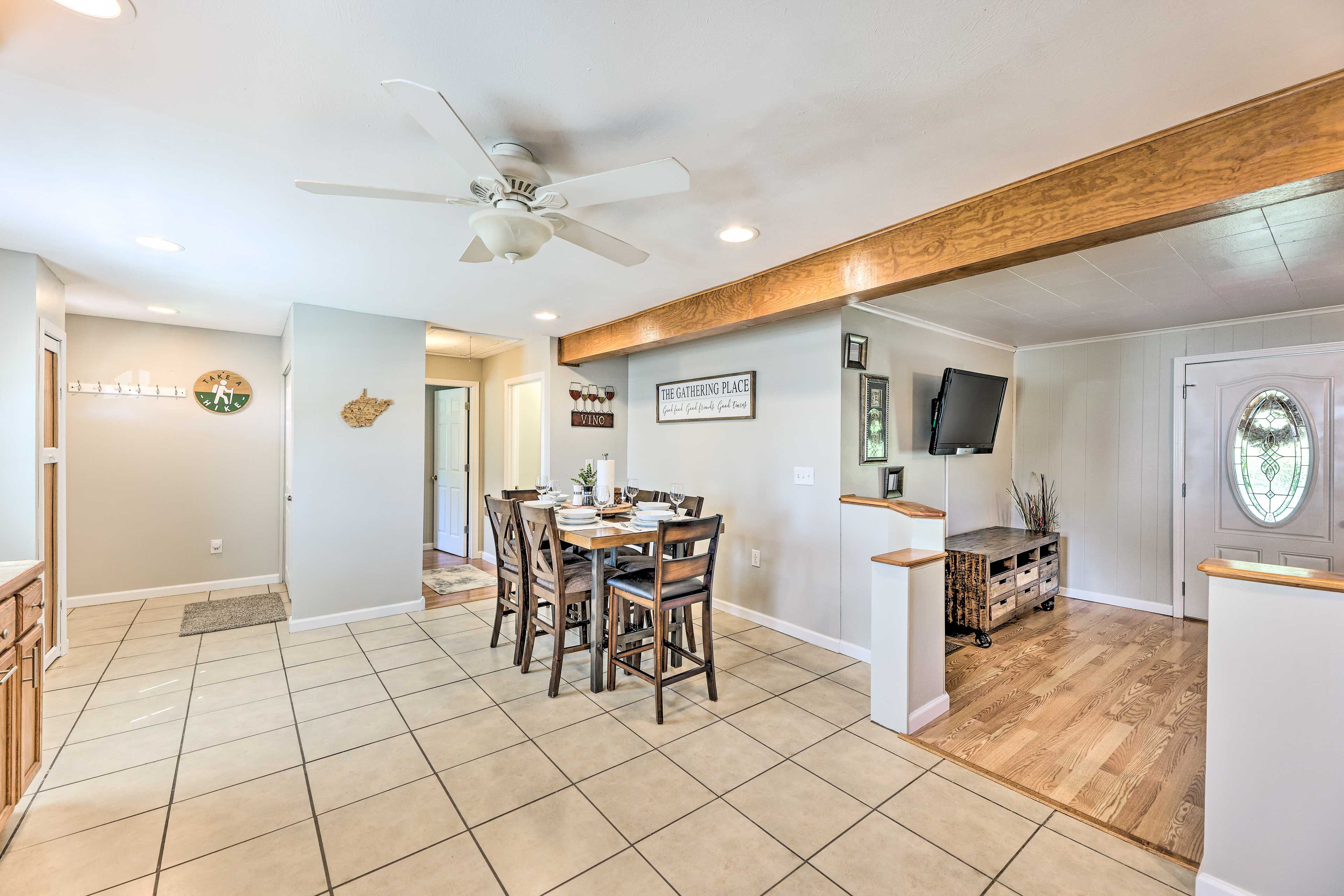 Dining Room | High Chair