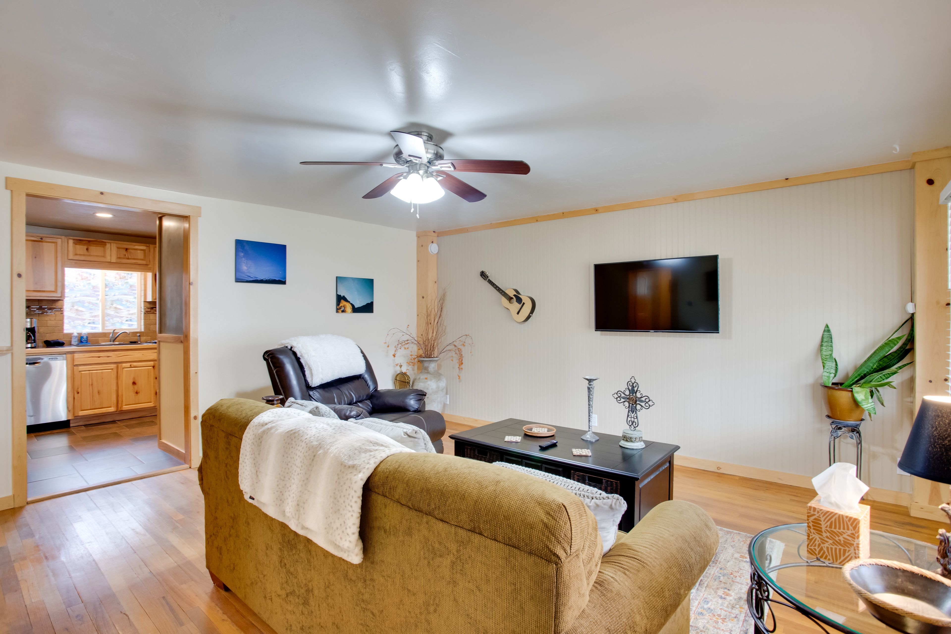 Fruita Vacation Rental | 2BR | 1BA | 937 Sq Ft | 3 Stairs Required to Enter