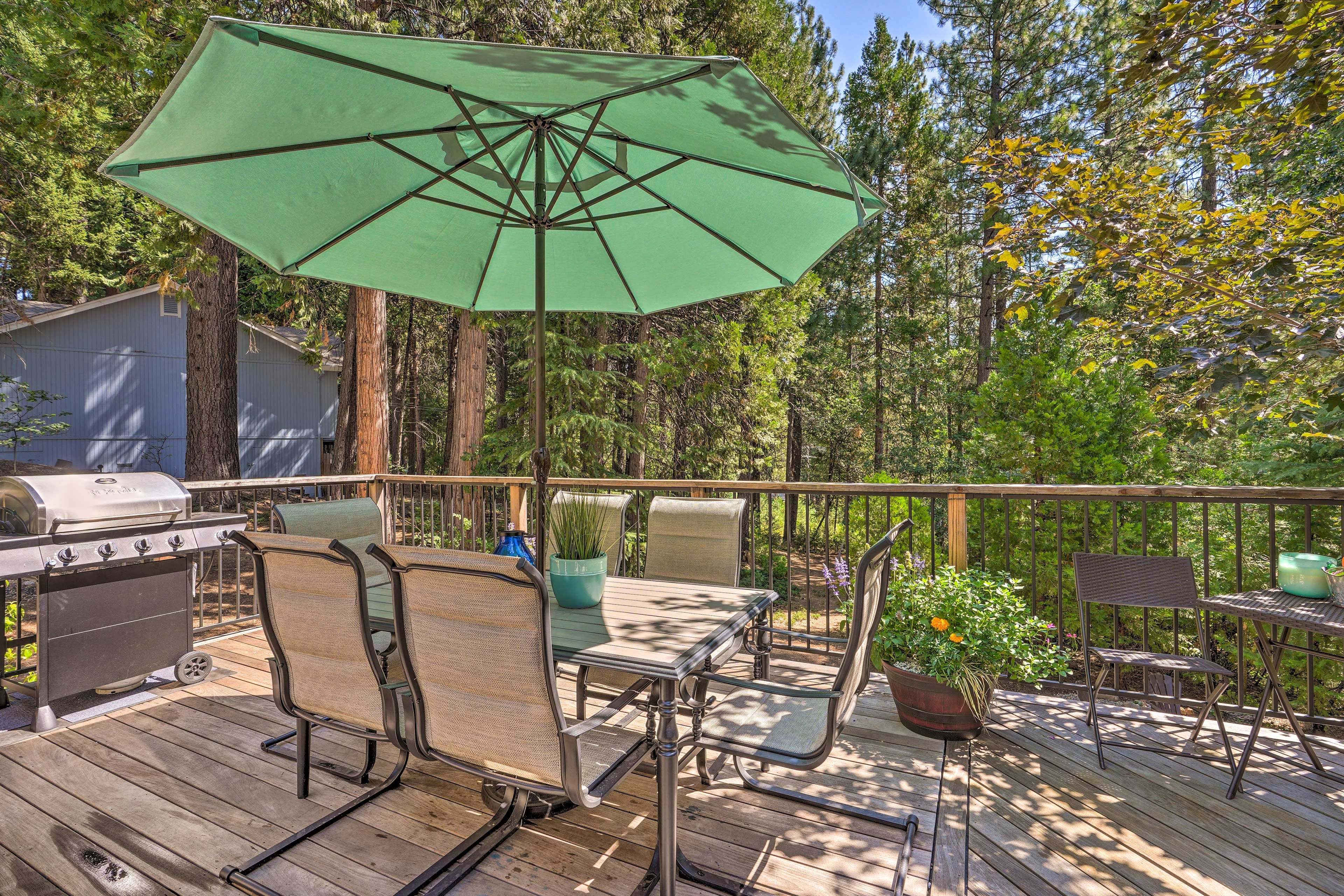 Deck | Access To Nearby Trails