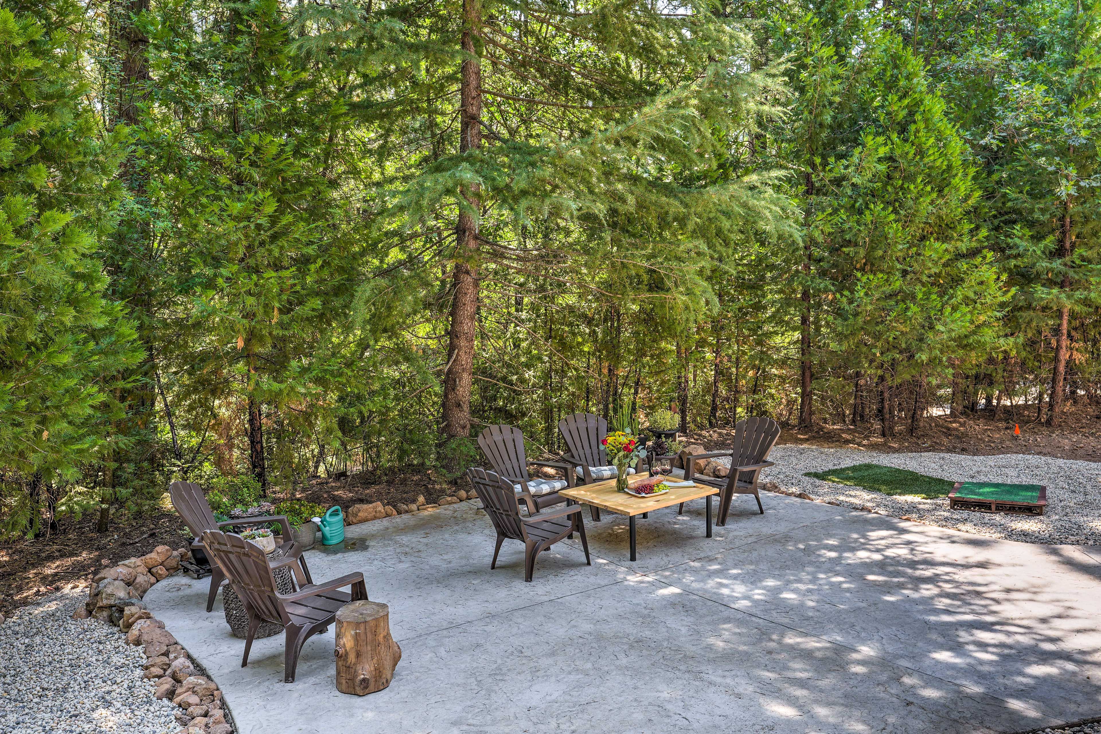 Outdoor Dining Area | Steps Required