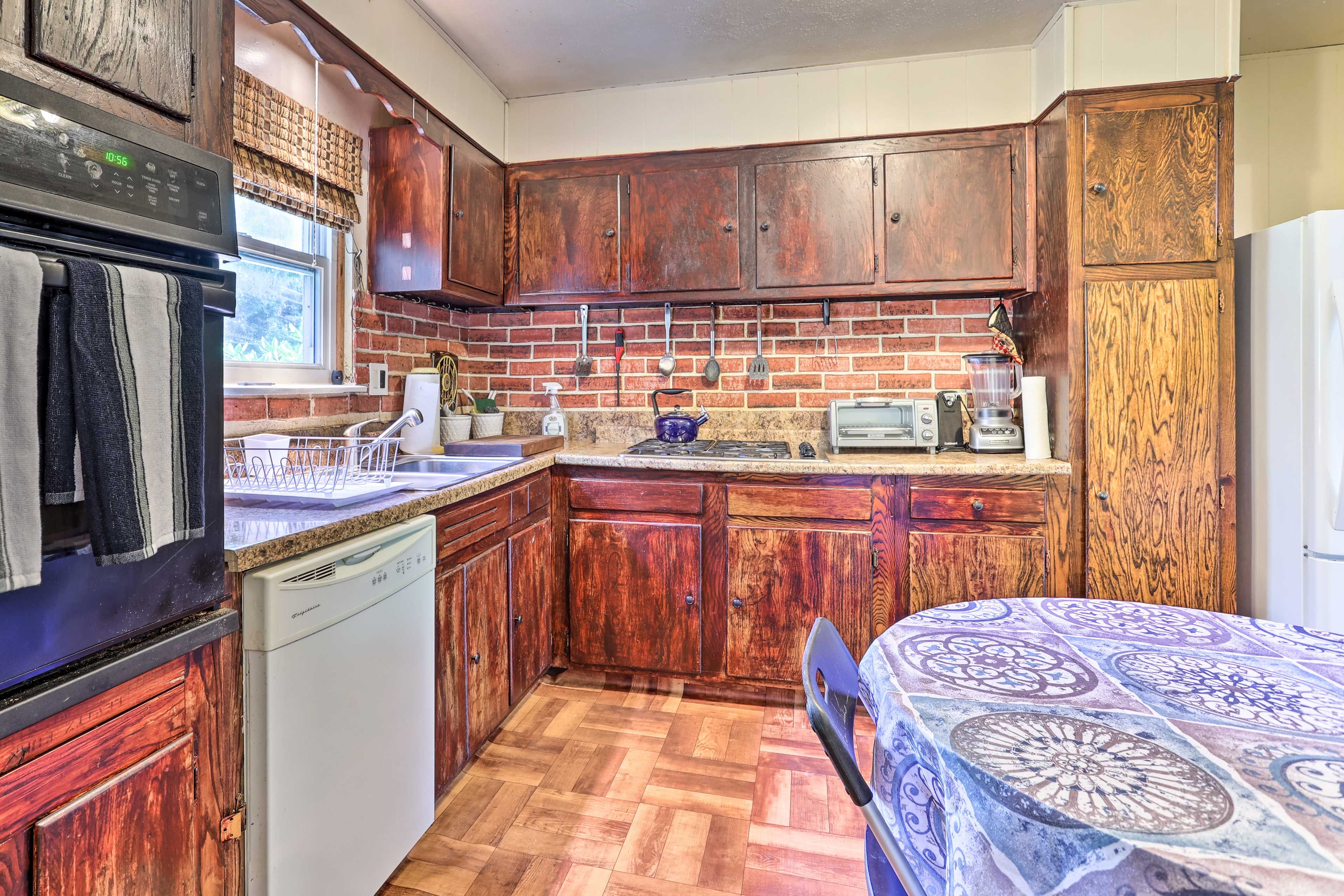 Kitchen | Dishwasher | Blender
