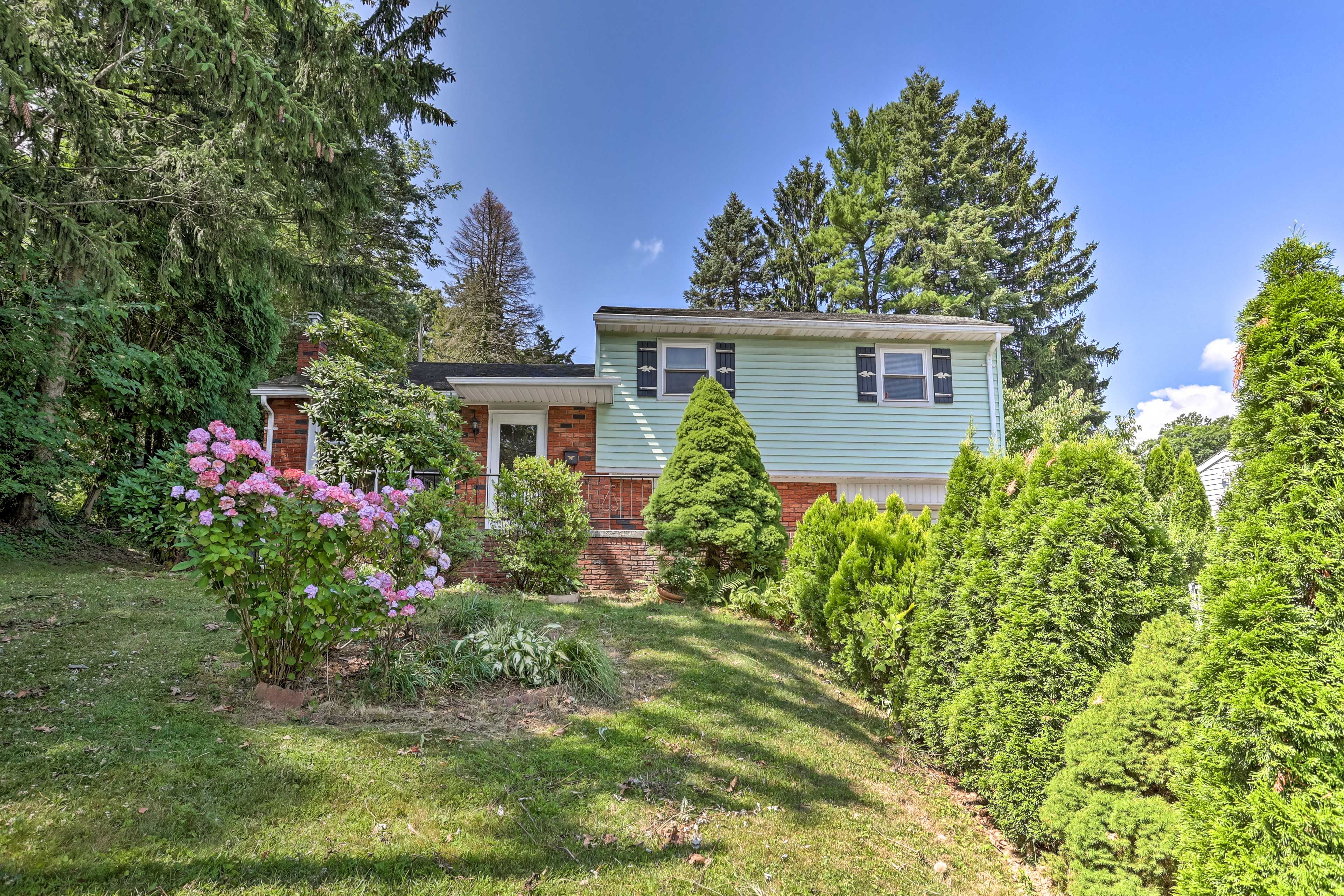 Home Exterior | Front