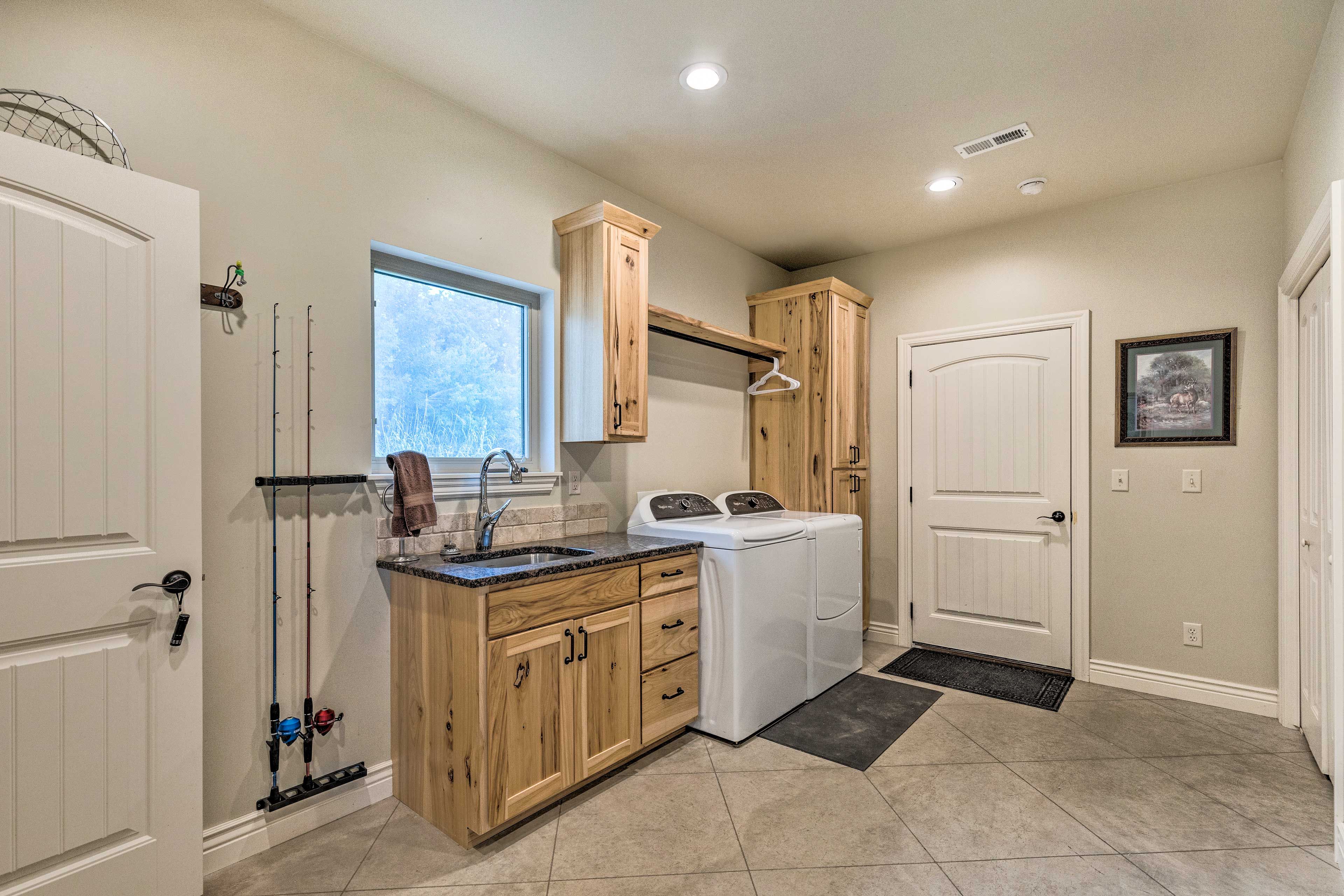 In-Unit Laundry | 1st Floor