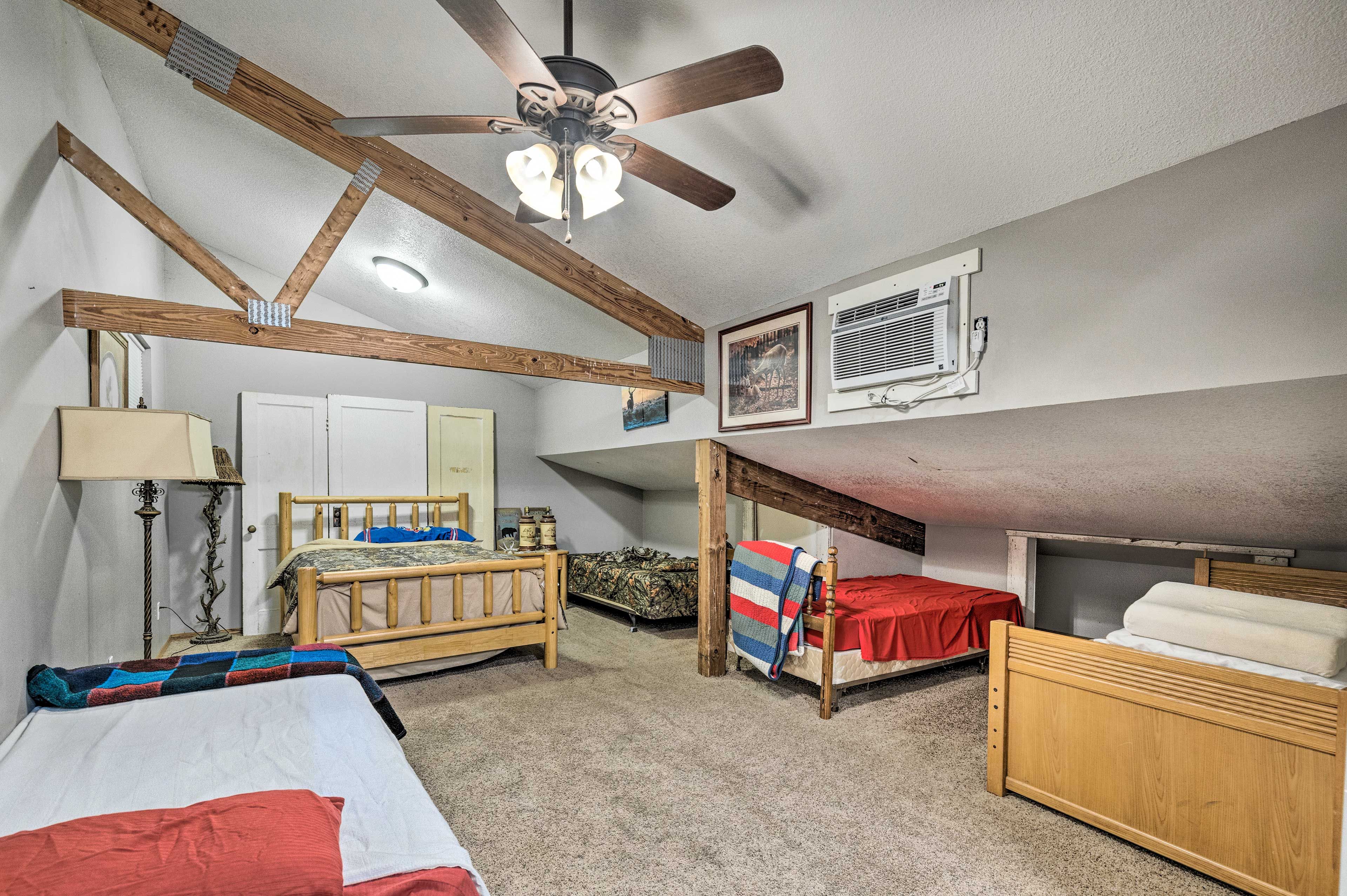 Bedroom 7 | 2 Twin Beds | 2 Full Bed | 2nd Floor