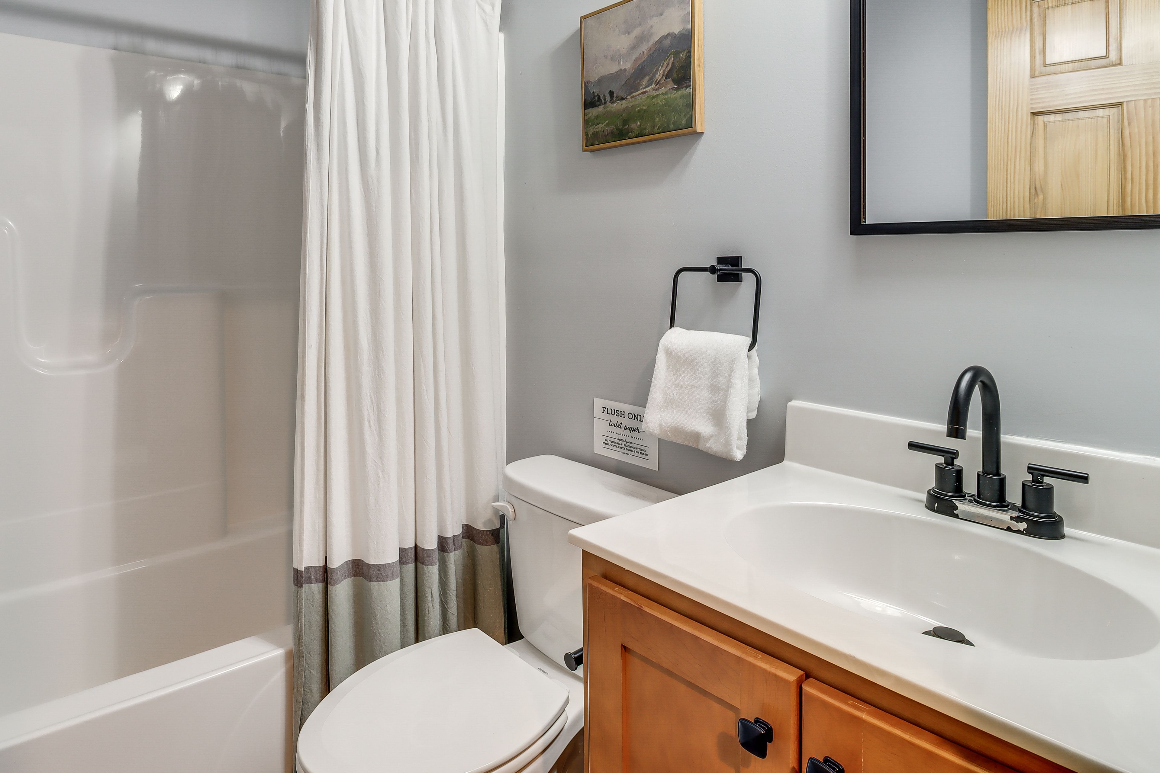 Full Bathroom | 3rd Floor | Hair Dryer