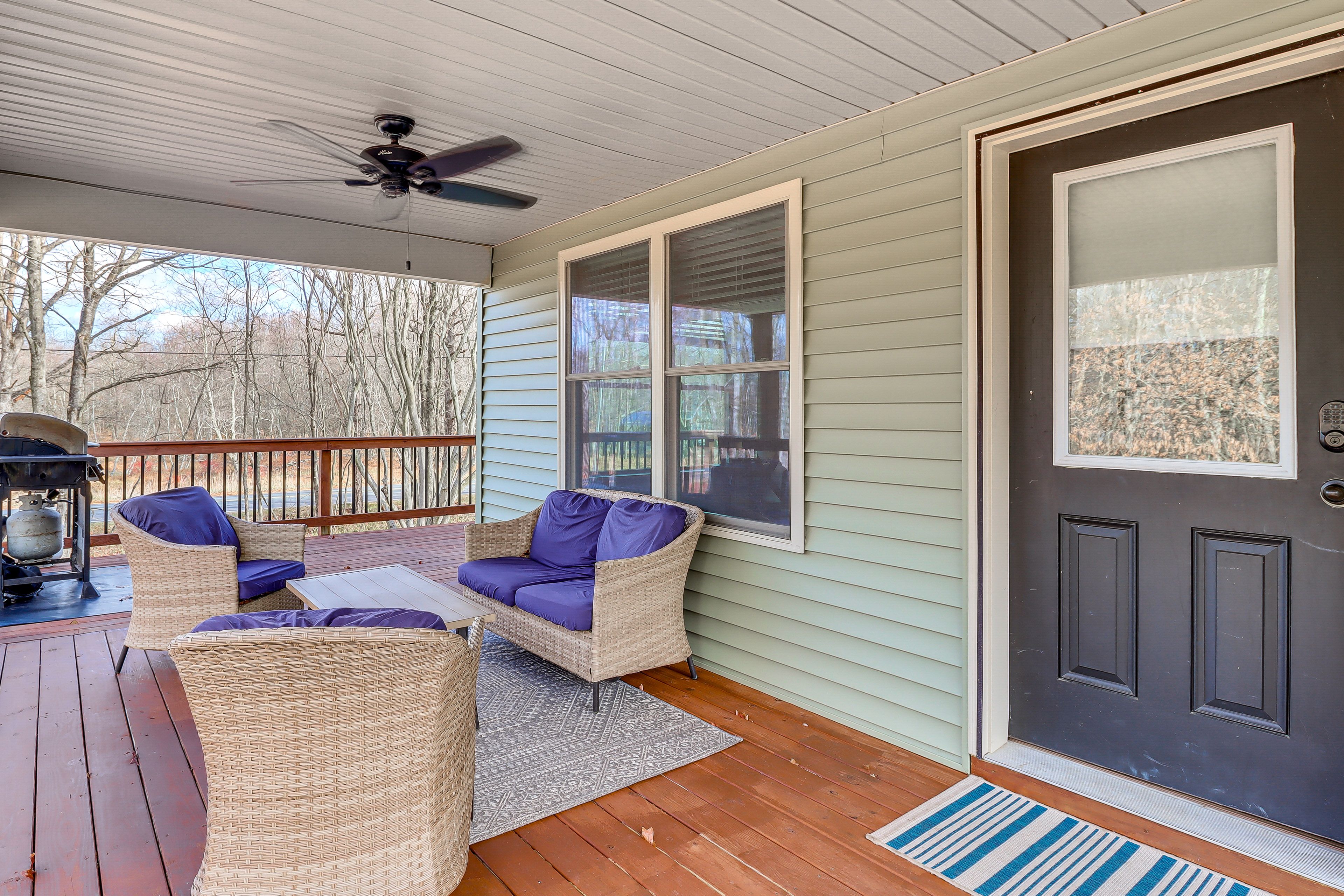 Furnished Deck | Gas Grill | Dining Area | Private Hot Tub