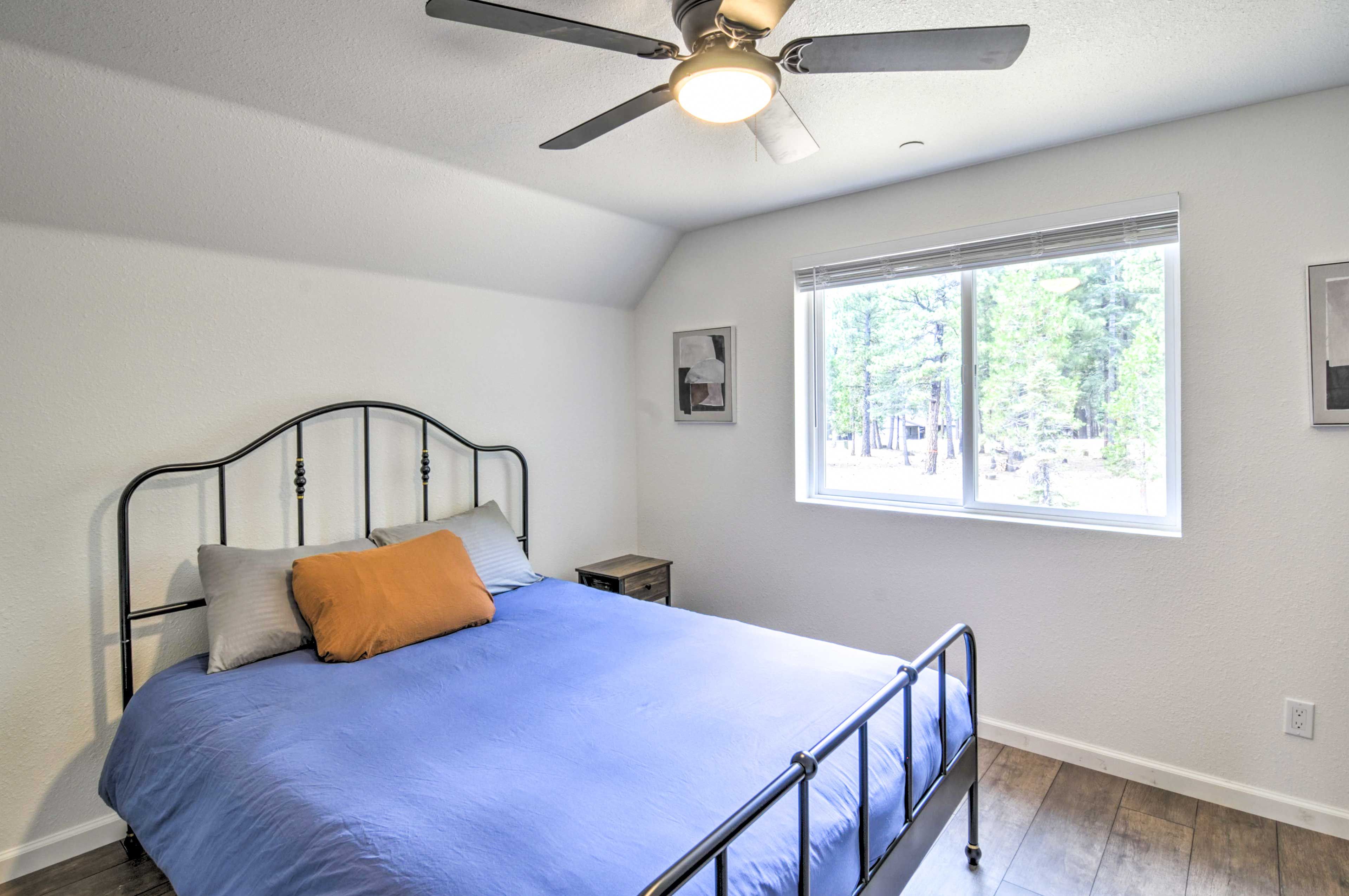 Bedroom 2 | Queen Bed | 2nd Floor