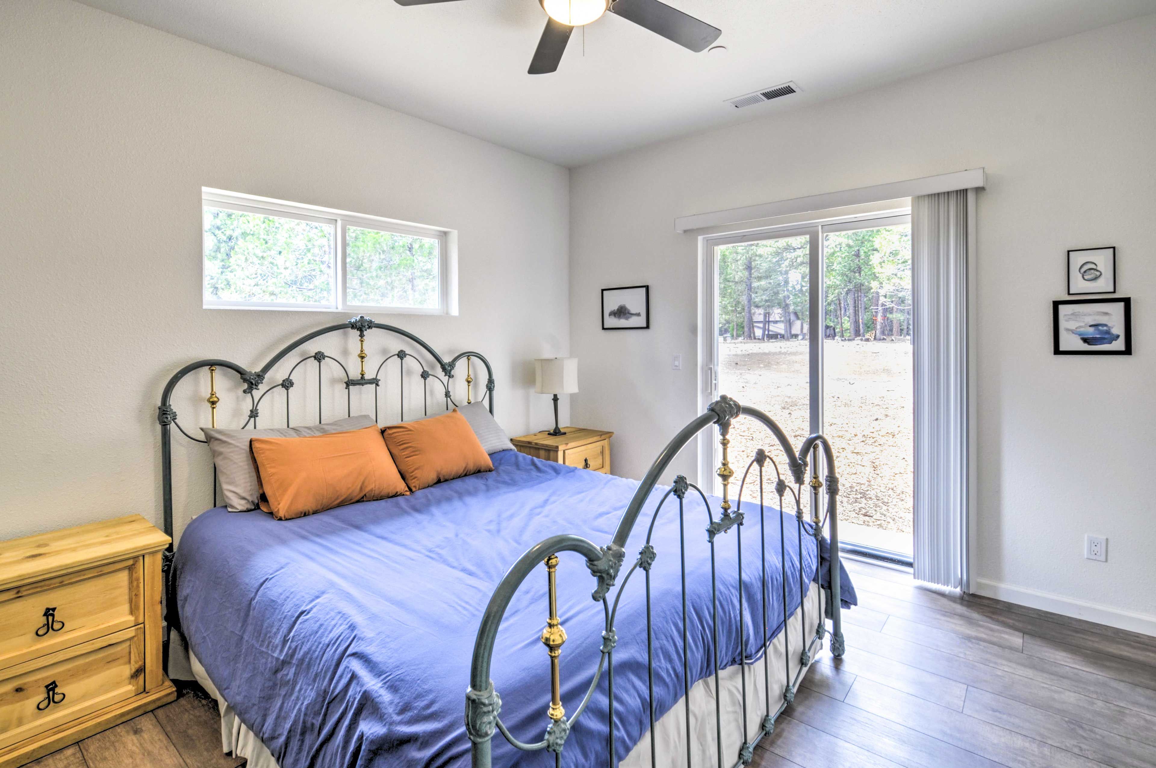Bedroom 1 | California King | 1st Floor | Linens Provided