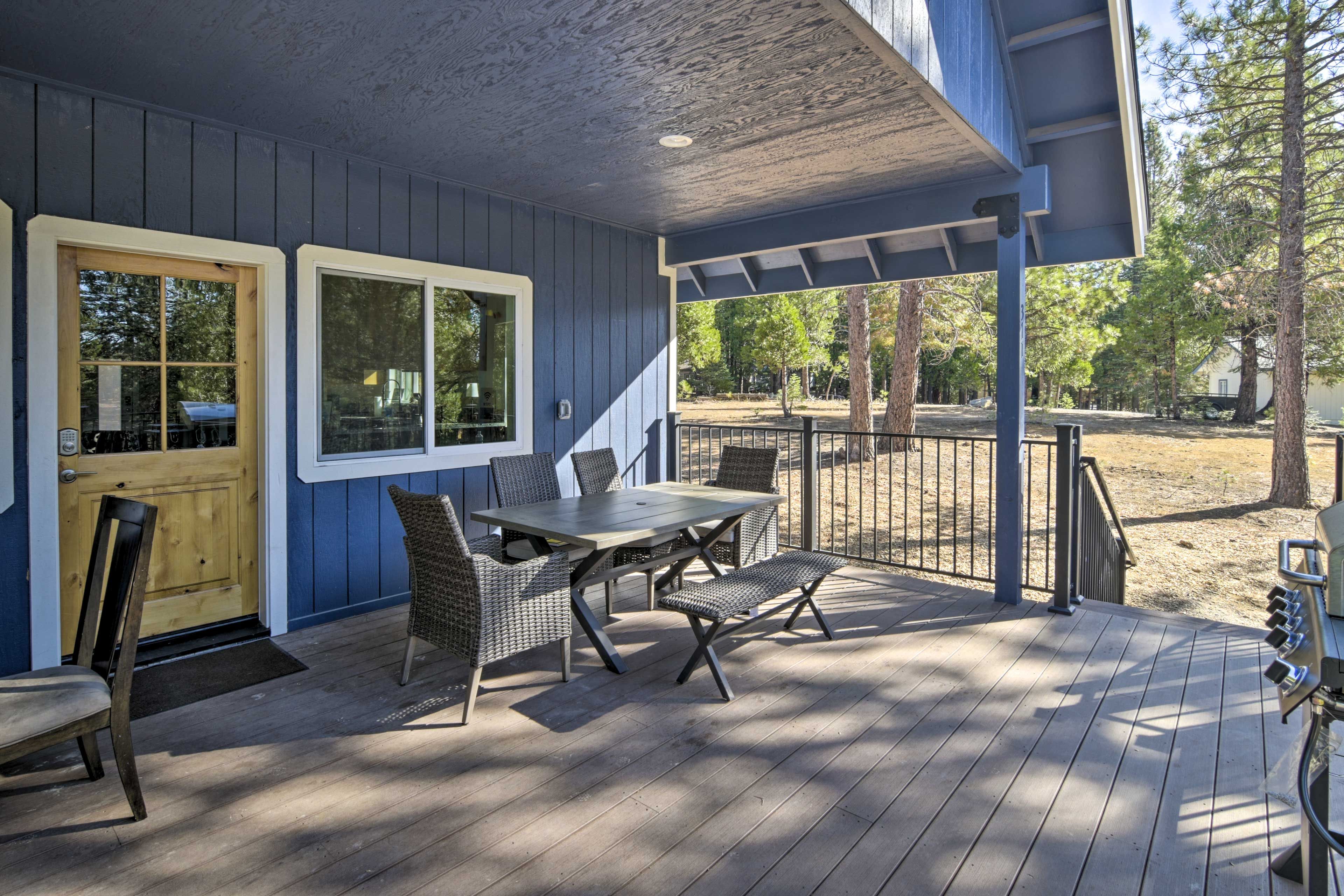 Deck | Property Entrance