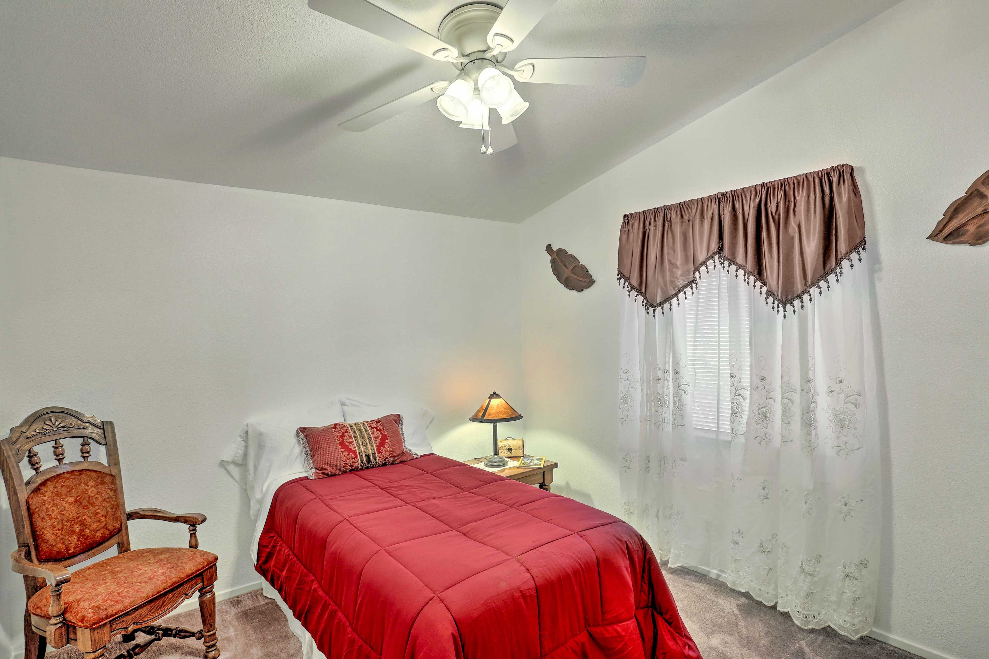 Bedroom 3 | Twin Bed