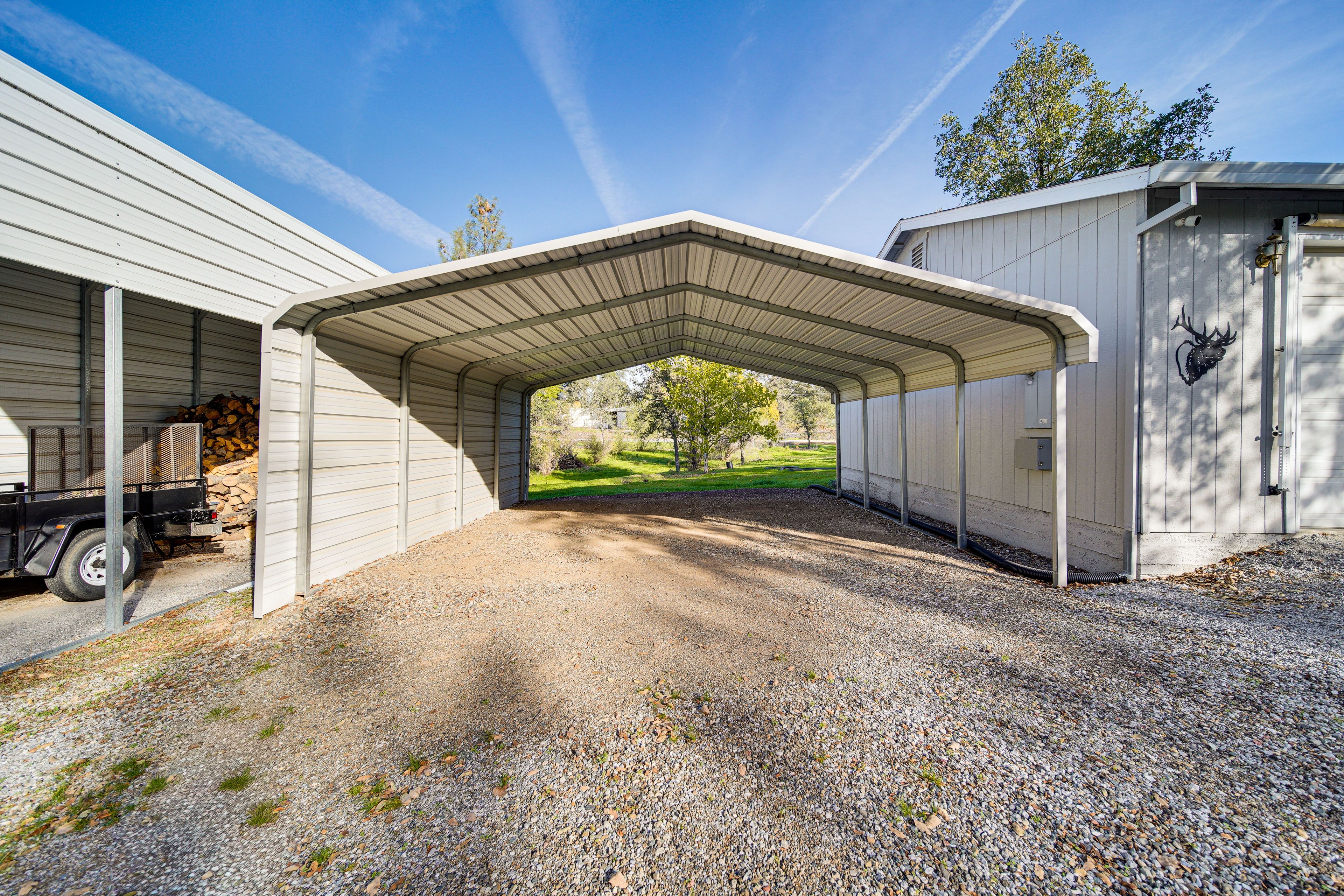 Parking | Driveway (3 Vehicles) | Carport (2 Vehicles)