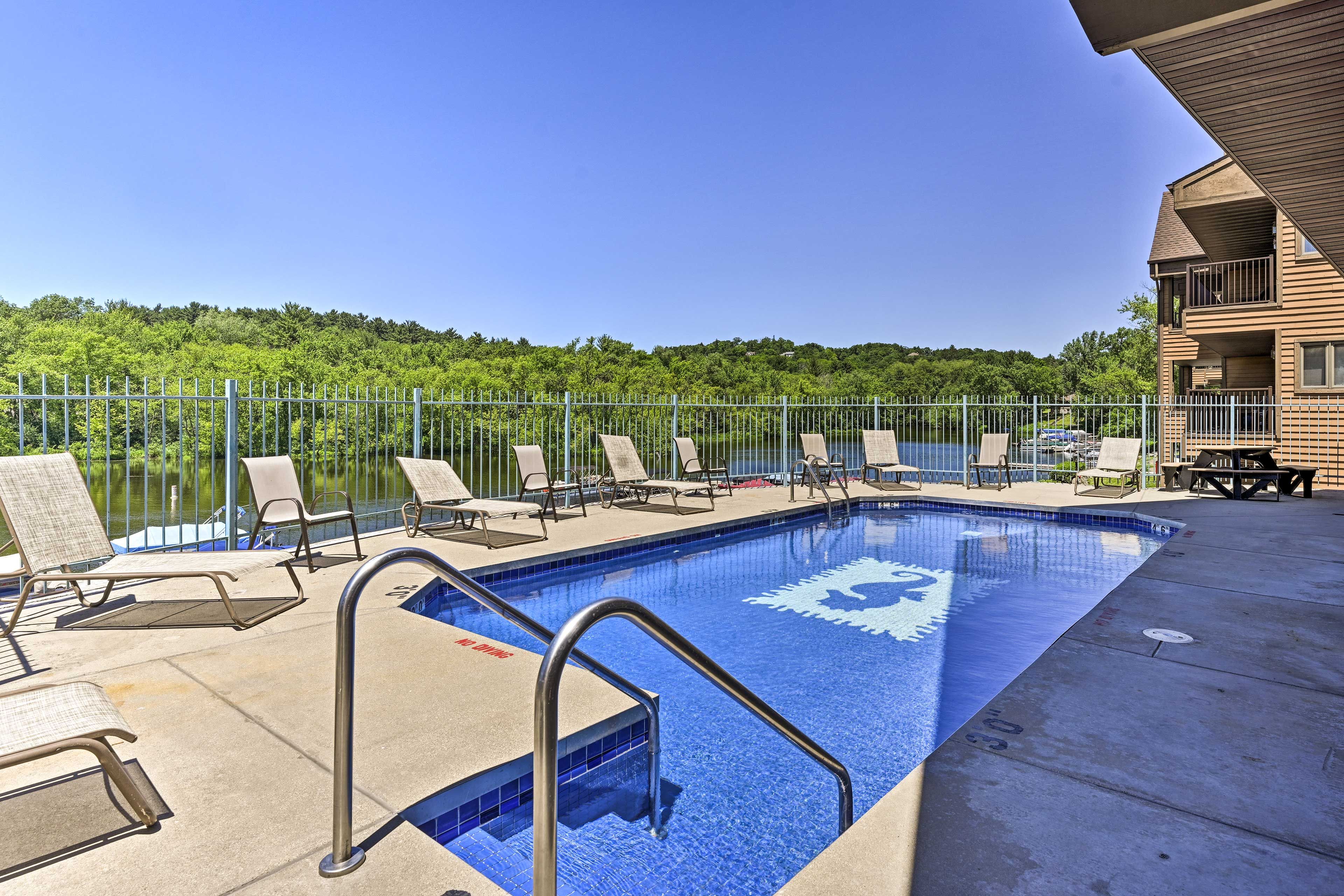 Seasonal Community Outdoor Pool