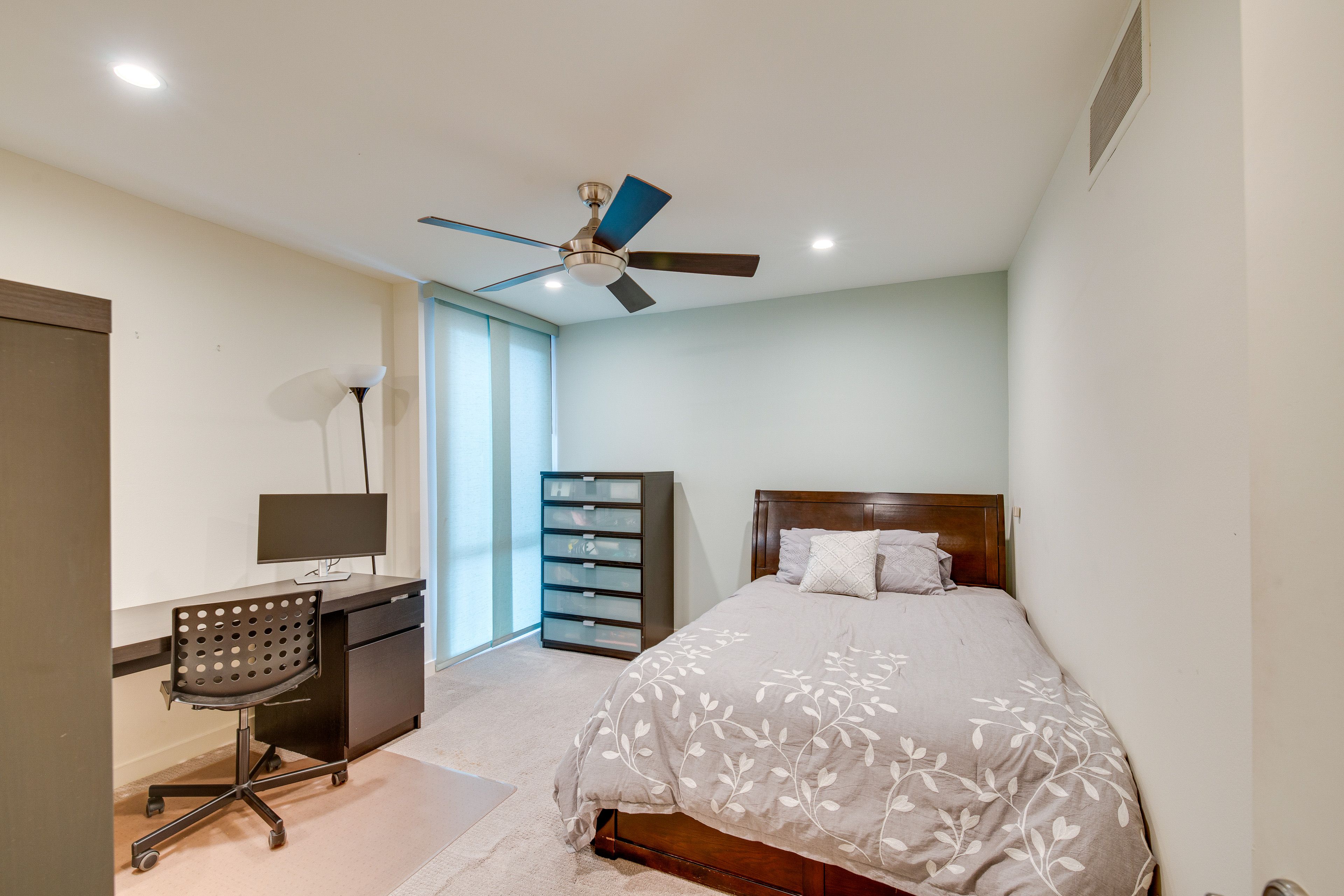 Bedroom 2 | Full Bed